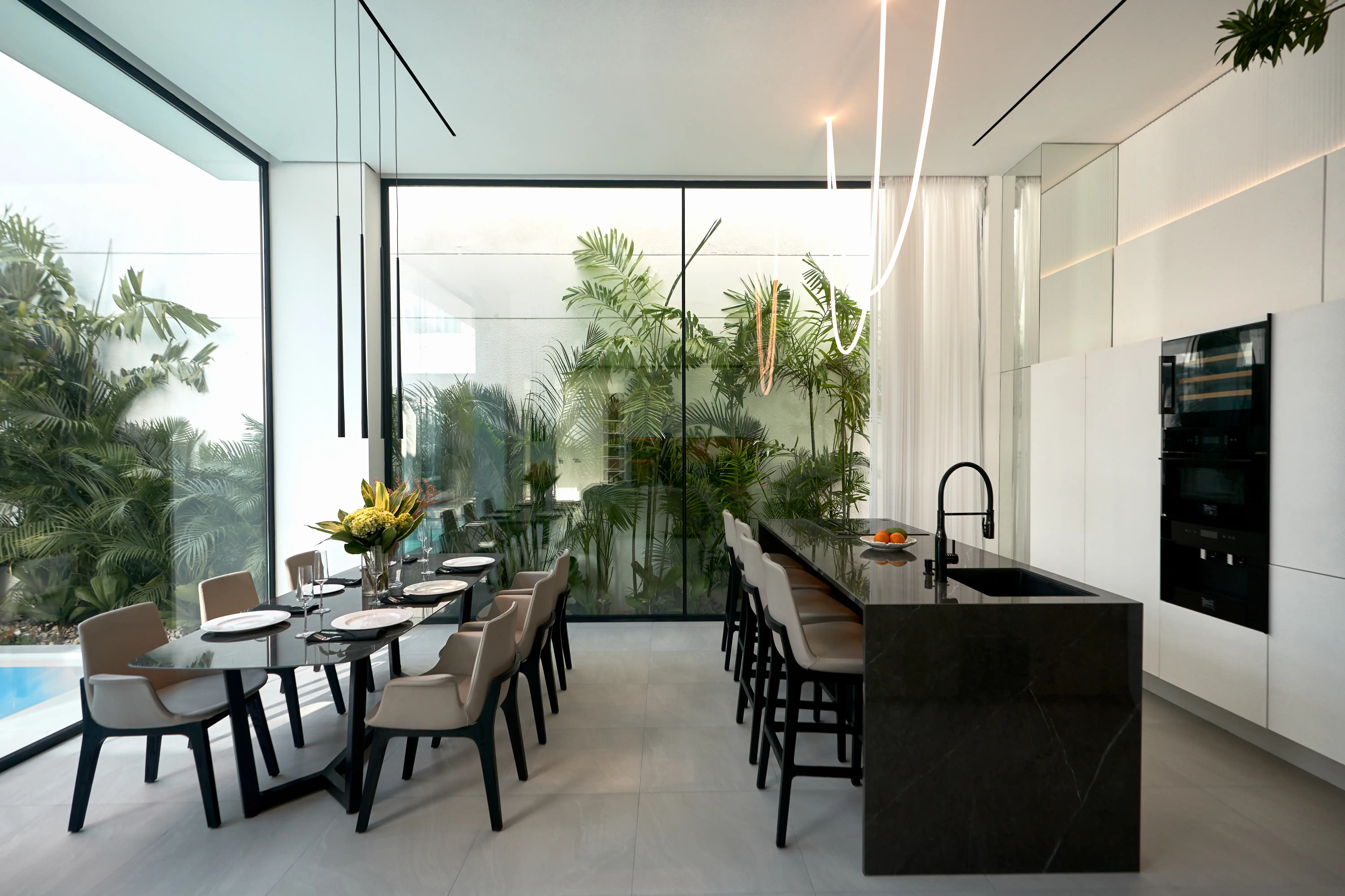 Villa 250m² in Indonesia, Canggu. Priced at 690000$ rent photo-16