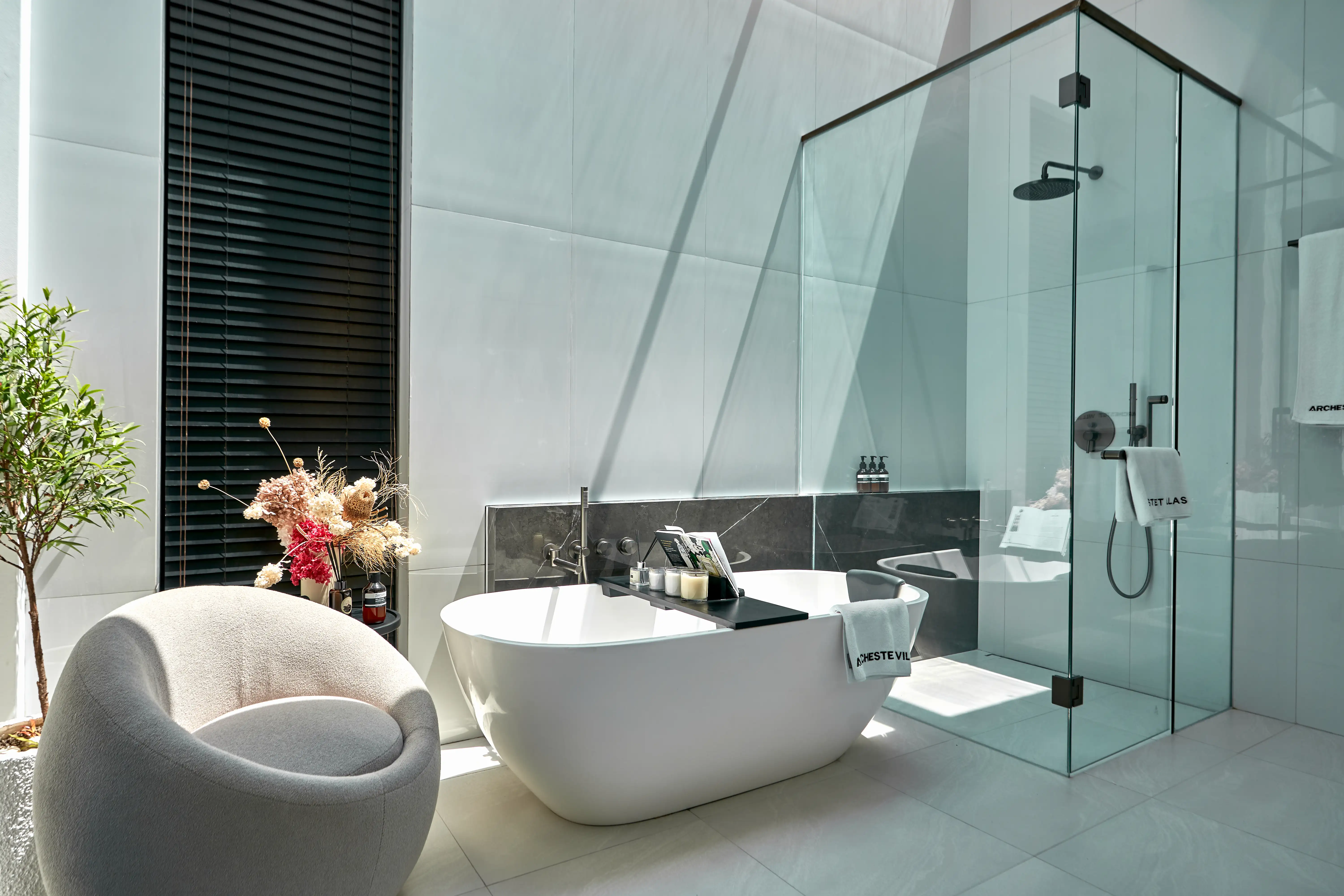 Villa 250m² in Indonesia, Canggu. Priced at 690000$ rent photo-22
