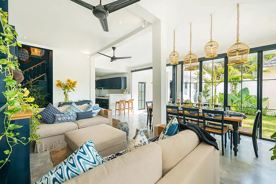Villa 300m² in Indonesia, Seminyak. Priced at 790000$ rent photo-12
