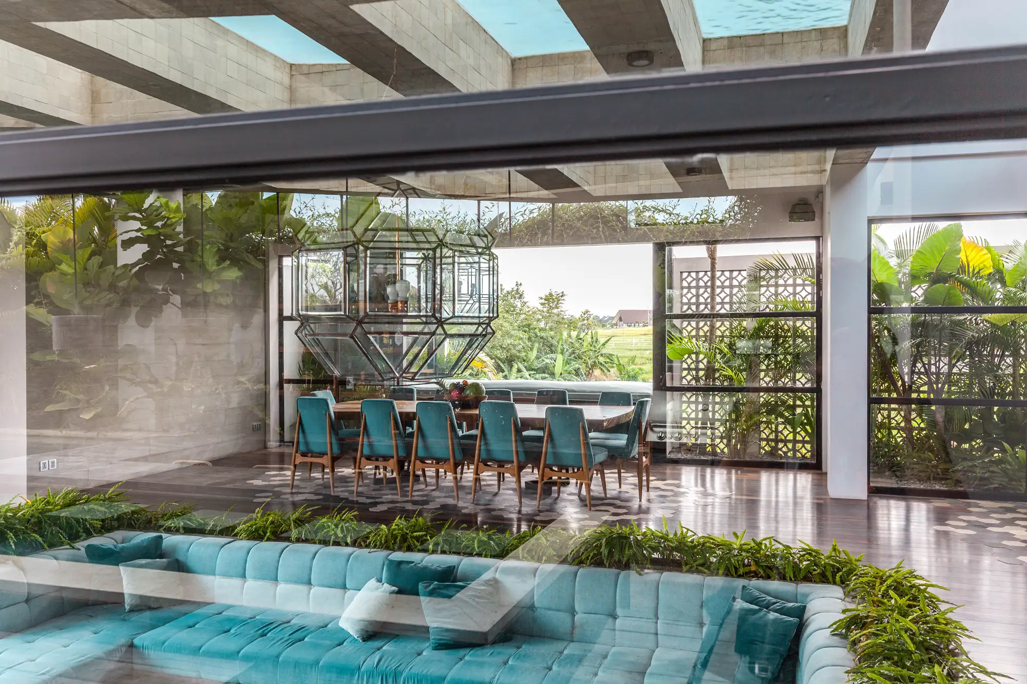 Villa 380m² in Indonesia, Canggu. Priced at 1600000$ rent photo-24