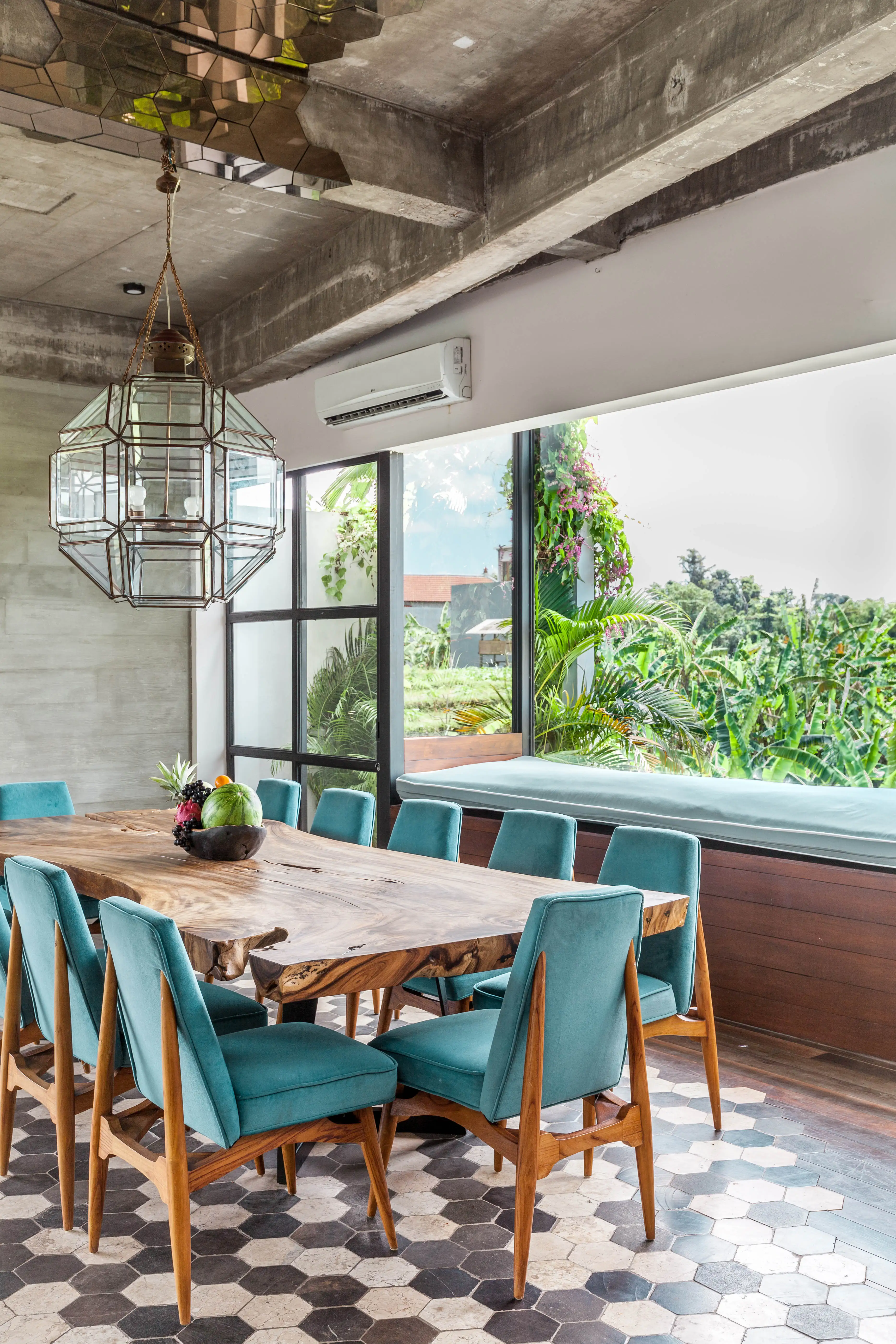 Villa 380m² in Indonesia, Canggu. Priced at 1600000$ rent photo-39