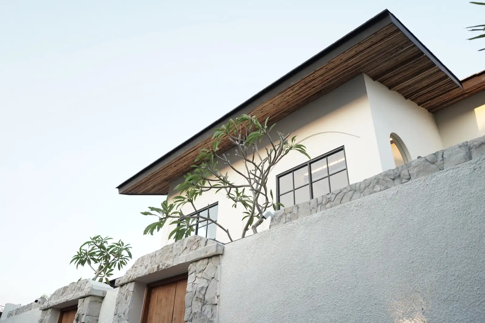Villa 108m² in Indonesia, Seminyak. Priced at 258493$ rent photo-1
