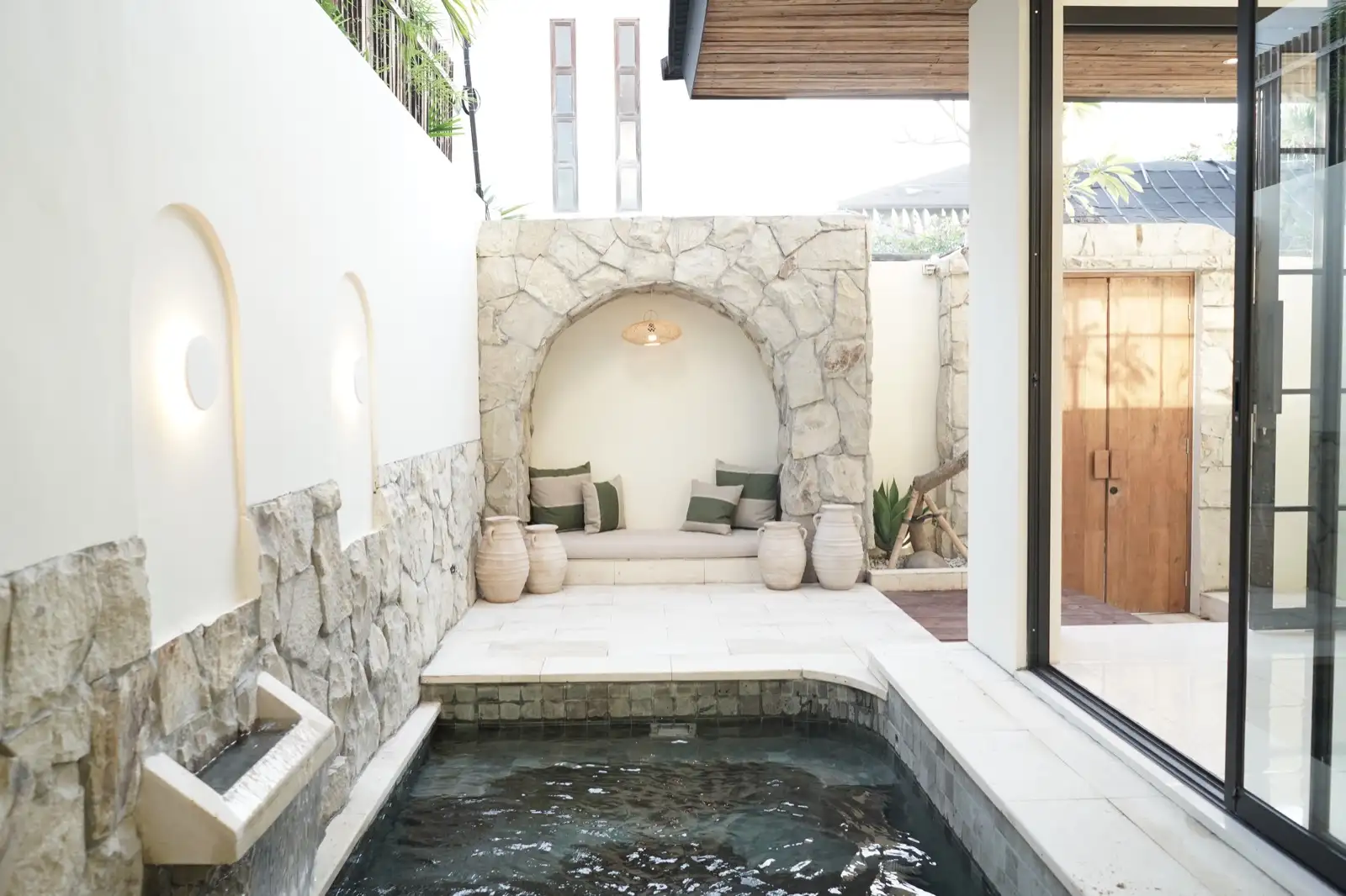 Villa 108m² in Indonesia, Seminyak. Priced at 258493$ rent photo-22