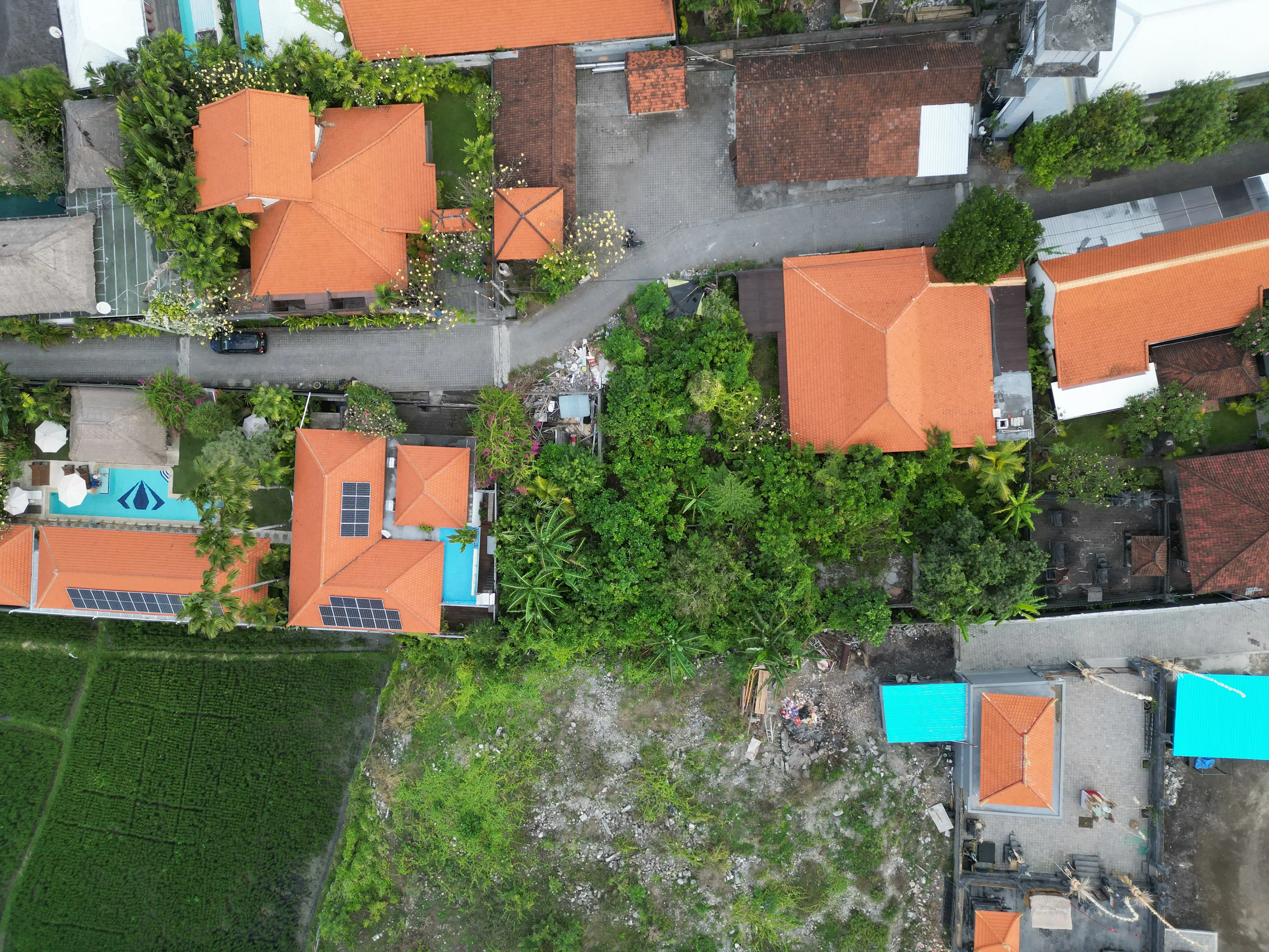 Land 0m² in Indonesia, Canggu. Priced at 774685$ rent photo-4