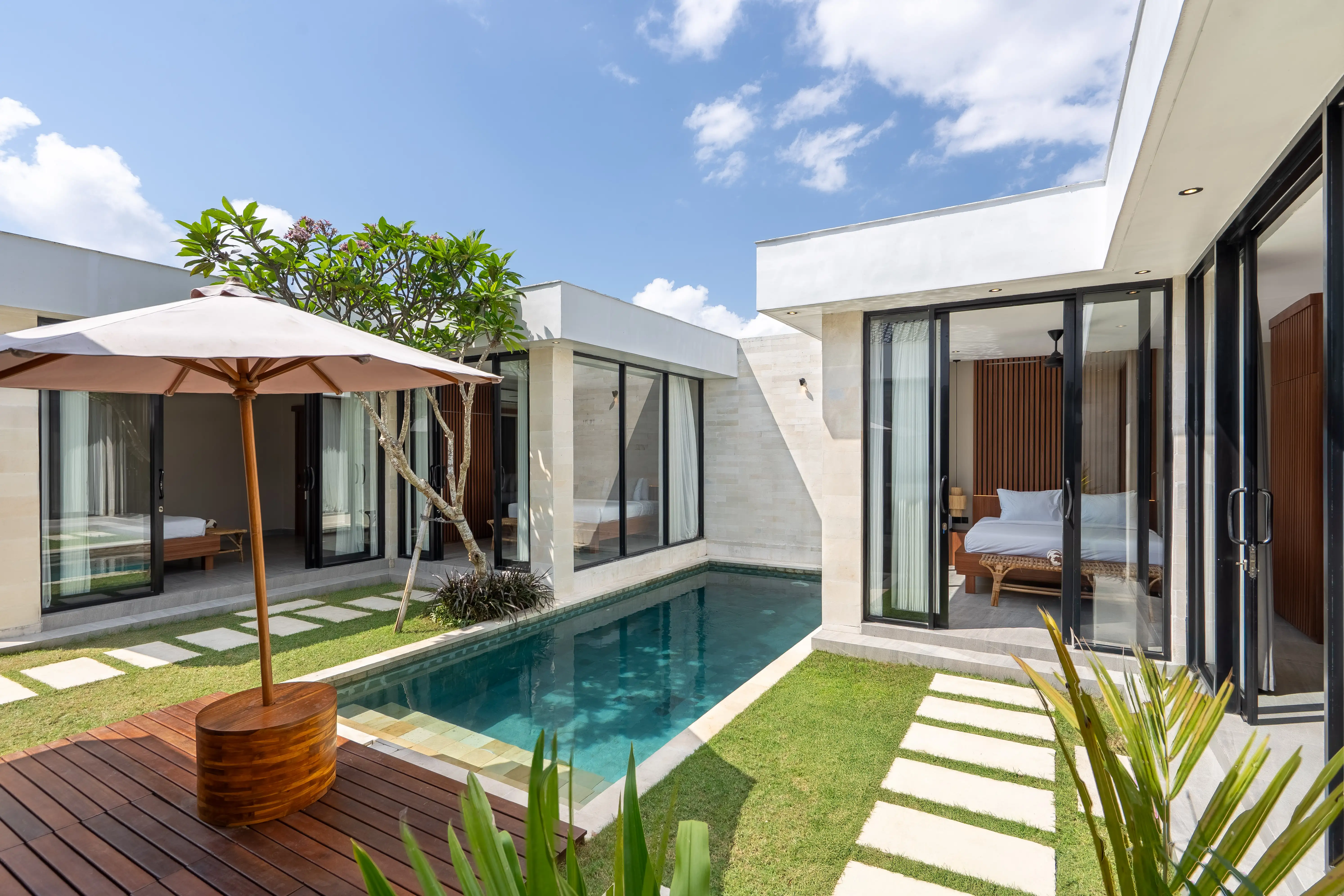 Villa 180m² in Indonesia, Bukit. Priced at 280000$ rent photo-3