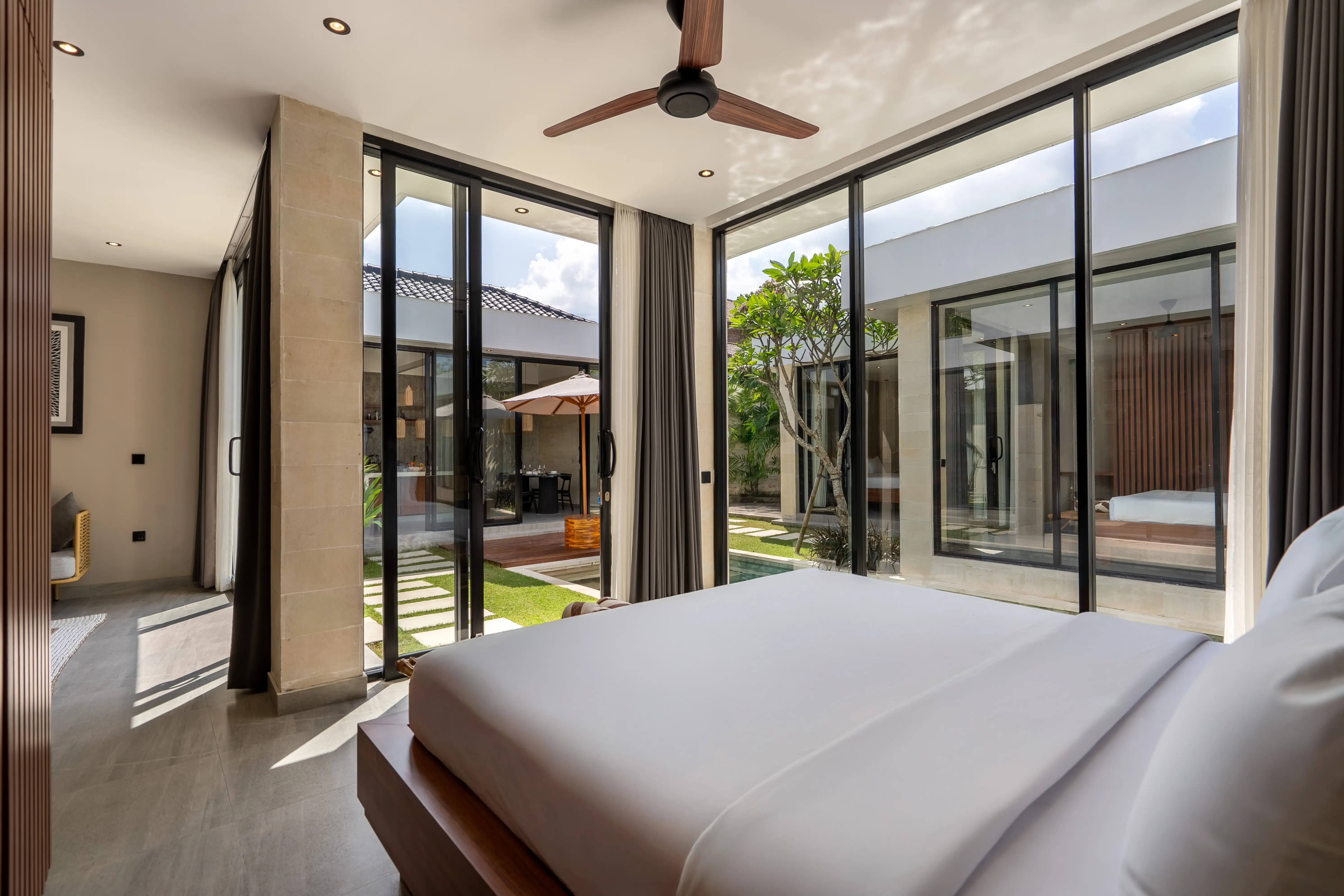 Villa 180m² in Indonesia, Bukit. Priced at 280000$ rent photo-16