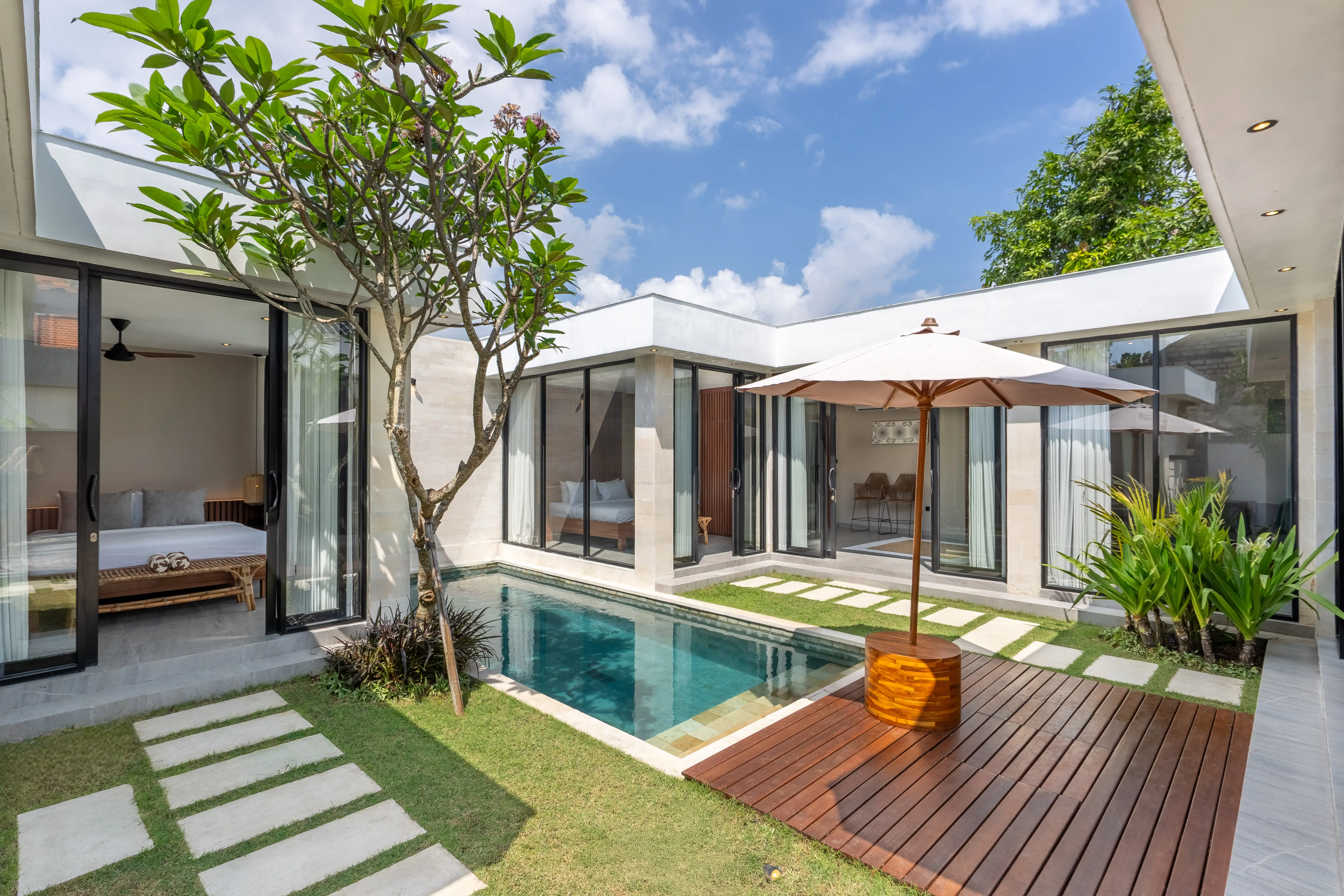 Villa 180m² in Indonesia, Bukit. Priced at 280000$ rent photo-25