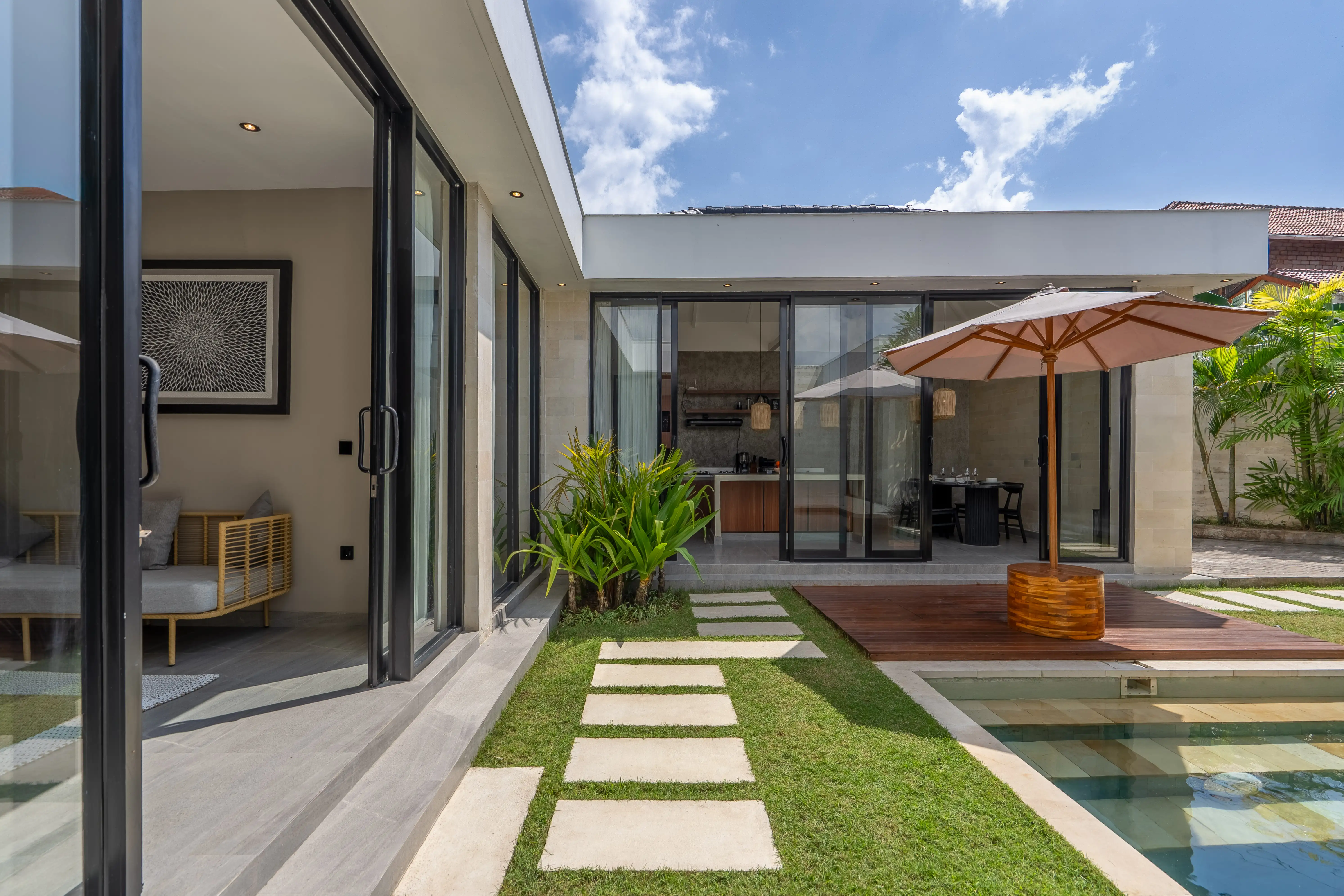 Villa 180m² in Indonesia, Bukit. Priced at 280000$ rent photo-26