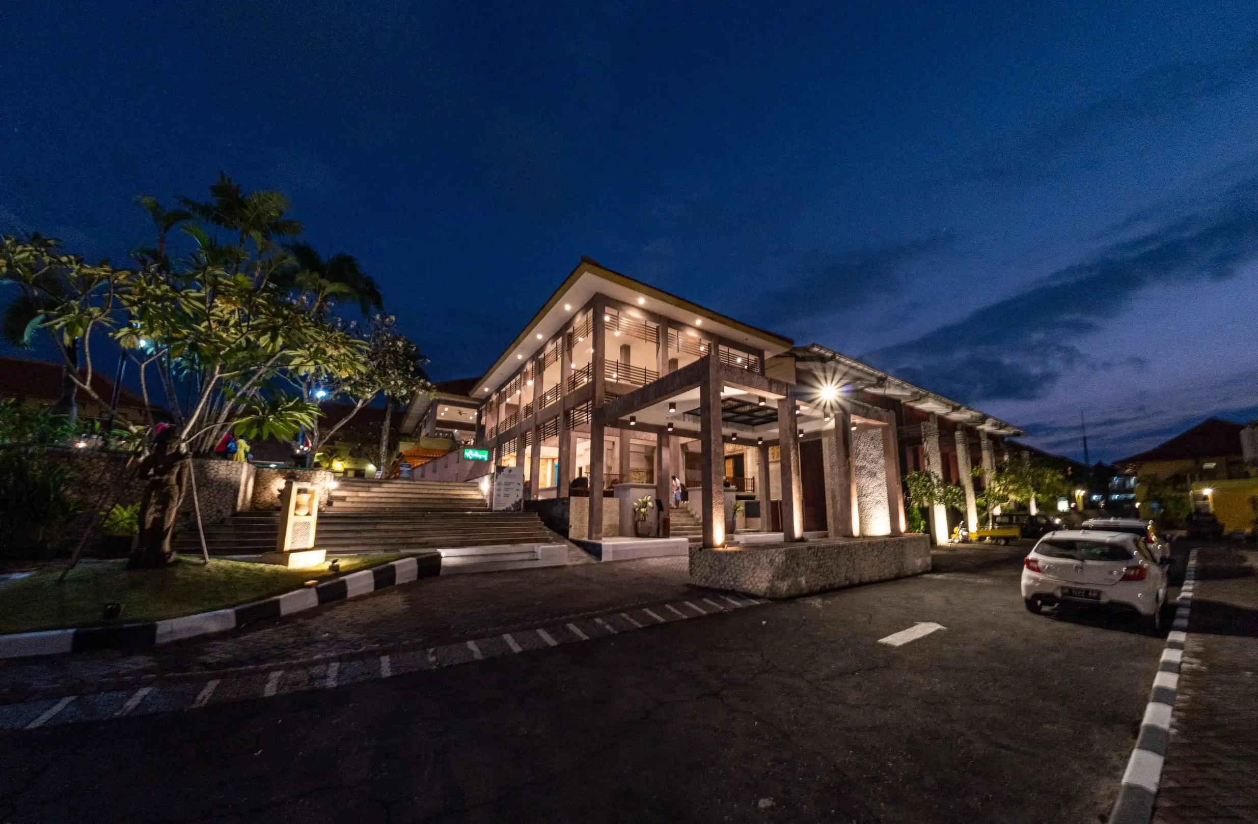 Flat 0m² in Indonesia, Bukit. Priced at 90473$ rent photo-2