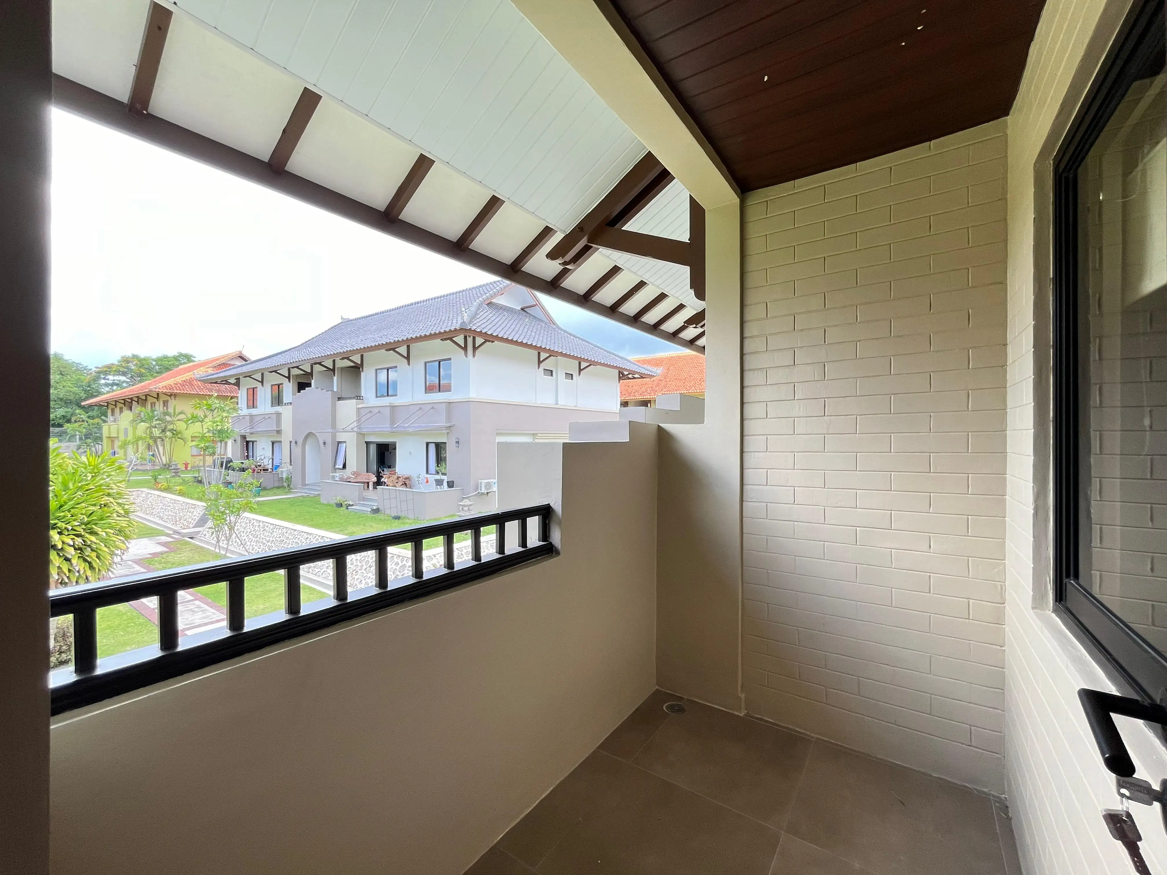 Flat 50m² in Indonesia, Bukit. Priced at 84010$ rent photo-1