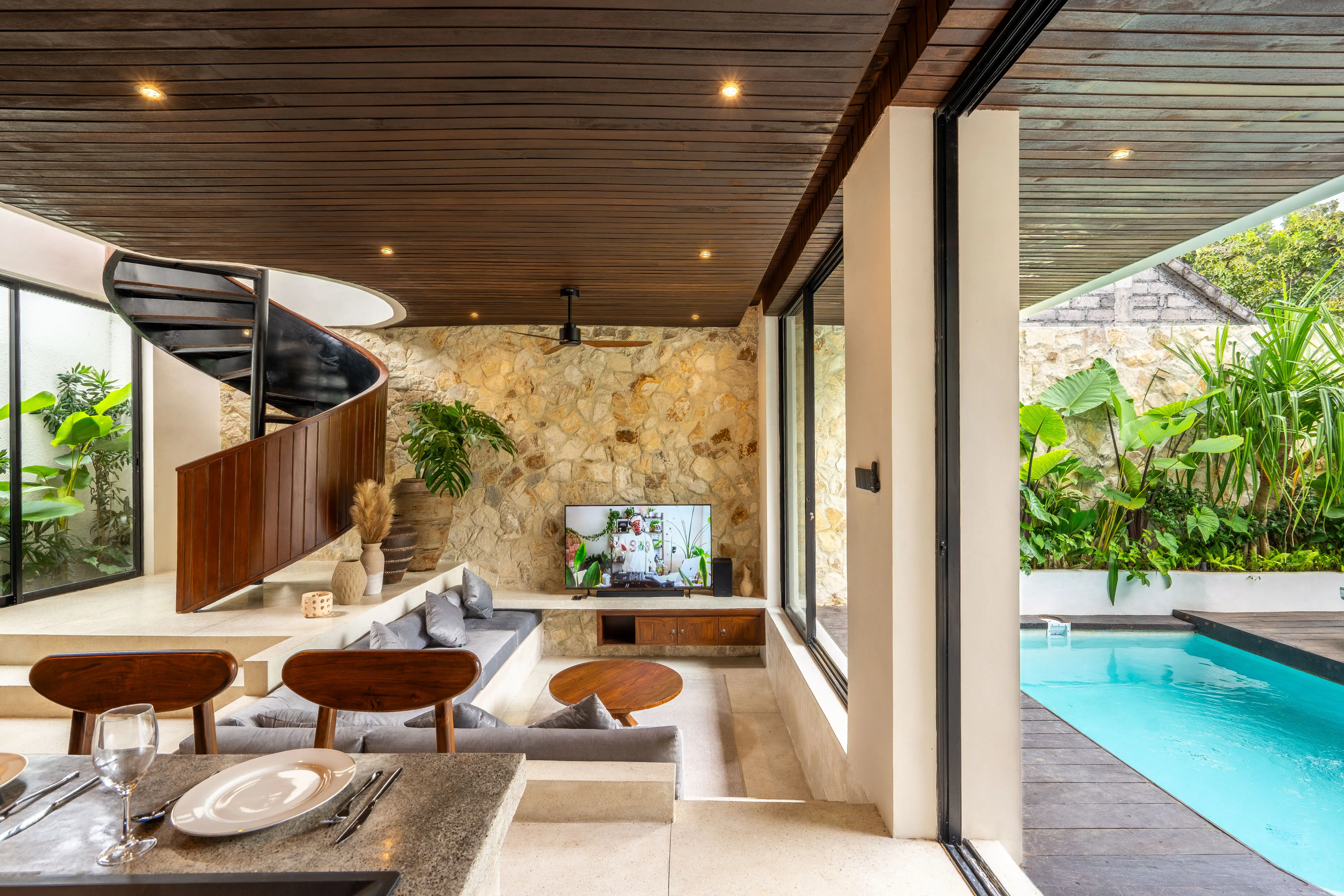 Villa 120m² in Indonesia, Canggu. Priced at 235000$ rent photo-17