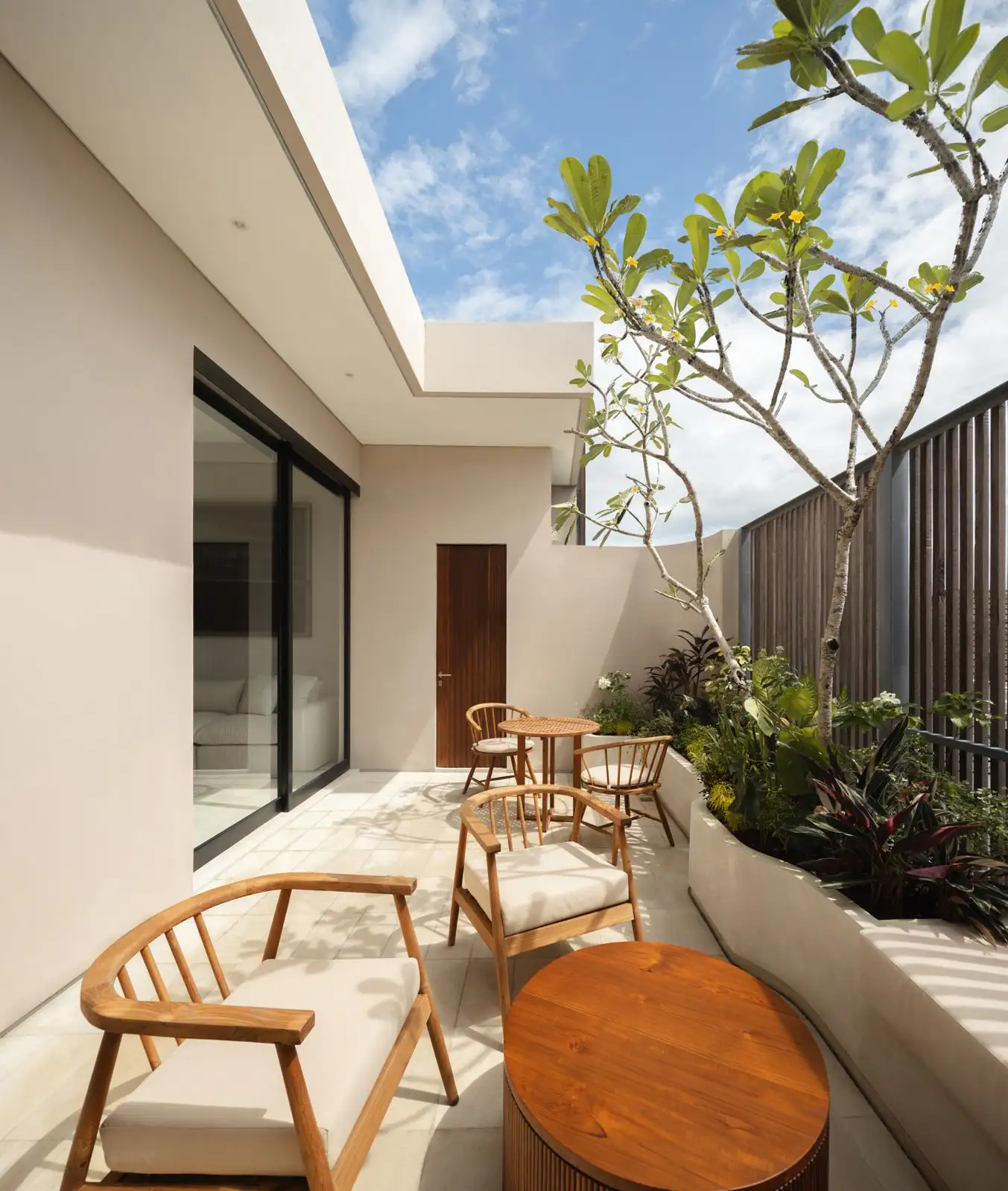 Villa 182m² in Indonesia, Canggu. Priced at 399000$ rent photo-4