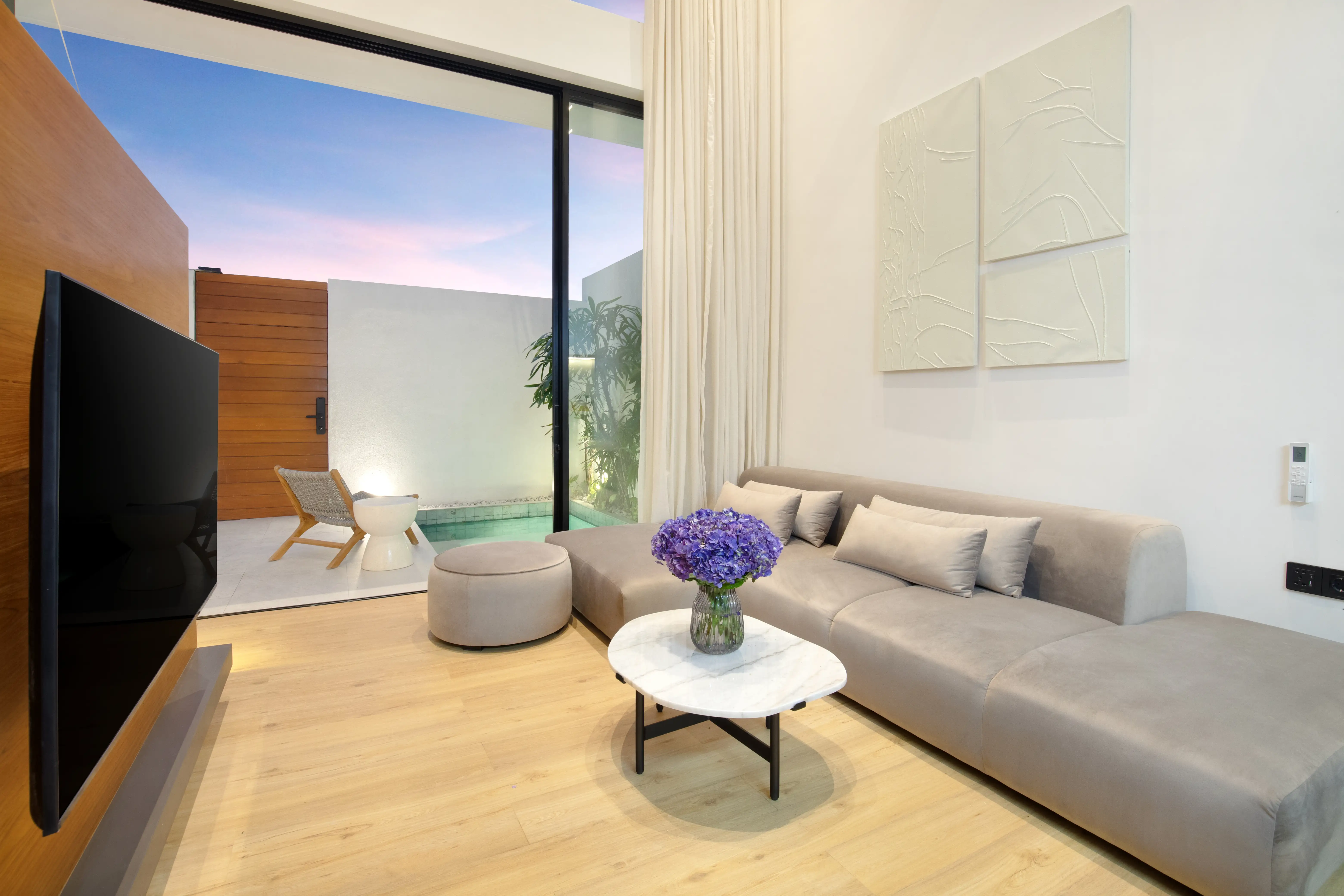 Villa 101m² in Indonesia, Canggu. Priced at 370000$ rent photo-14