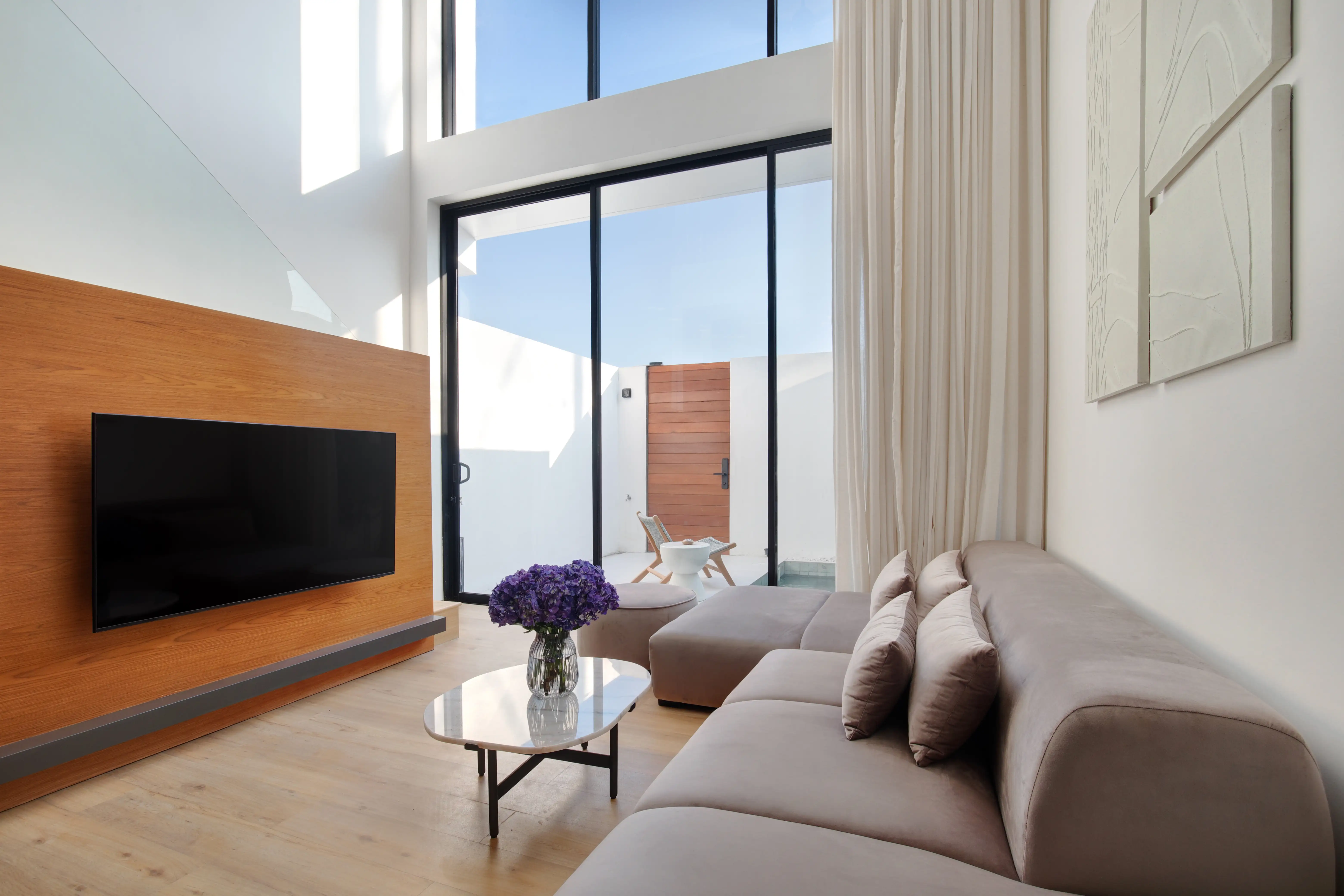 Villa 101m² in Indonesia, Canggu. Priced at 370000$ rent photo-18