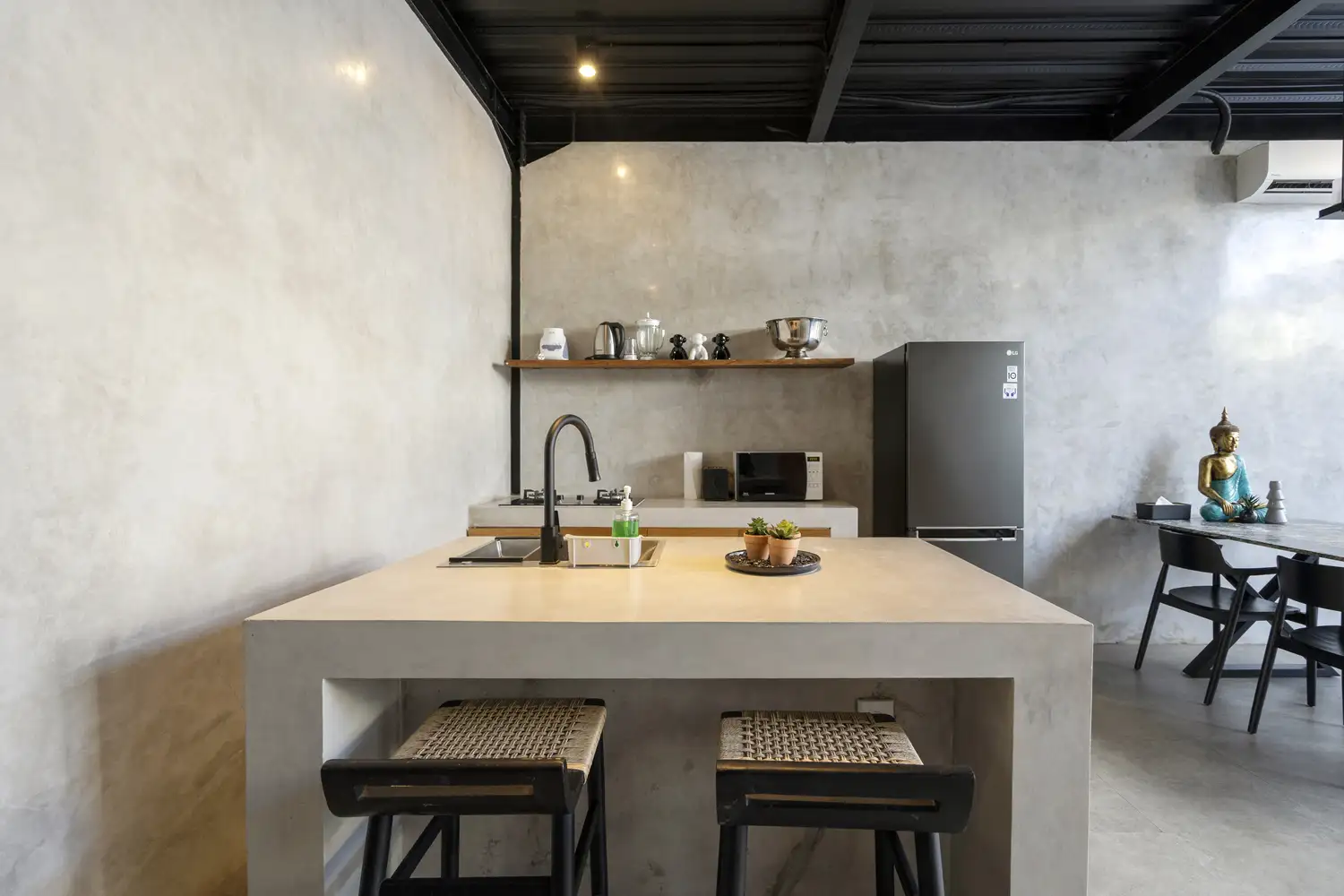 Villa 76m² in Indonesia, Canggu. Priced at 180945$ rent photo-12