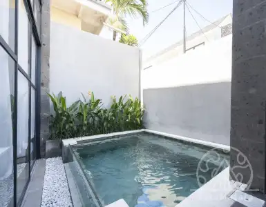 Buy in Indonesia for 180945$