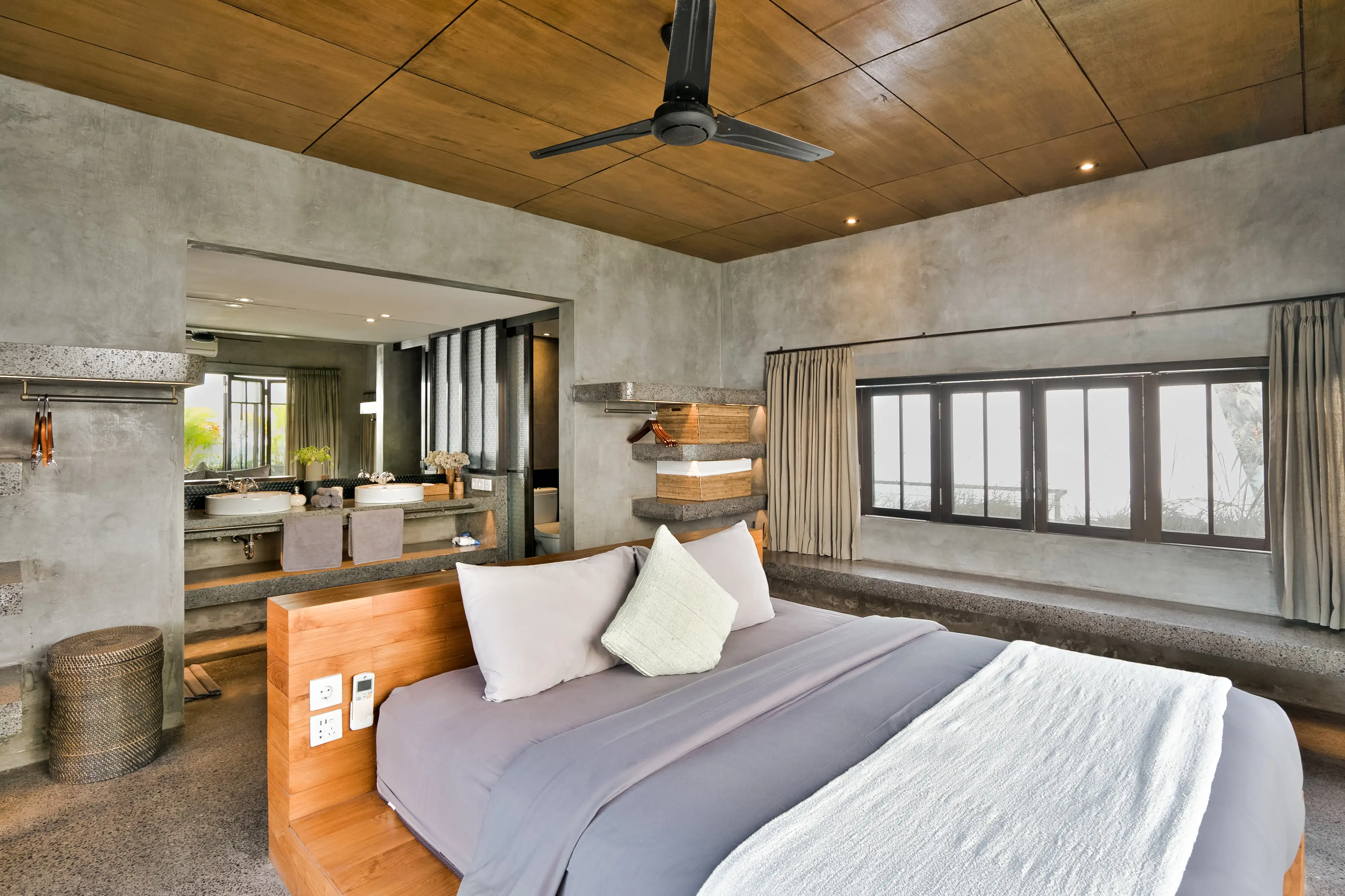Villa 380m² in Indonesia, Canggu. Priced at 1421712$ rent photo-13