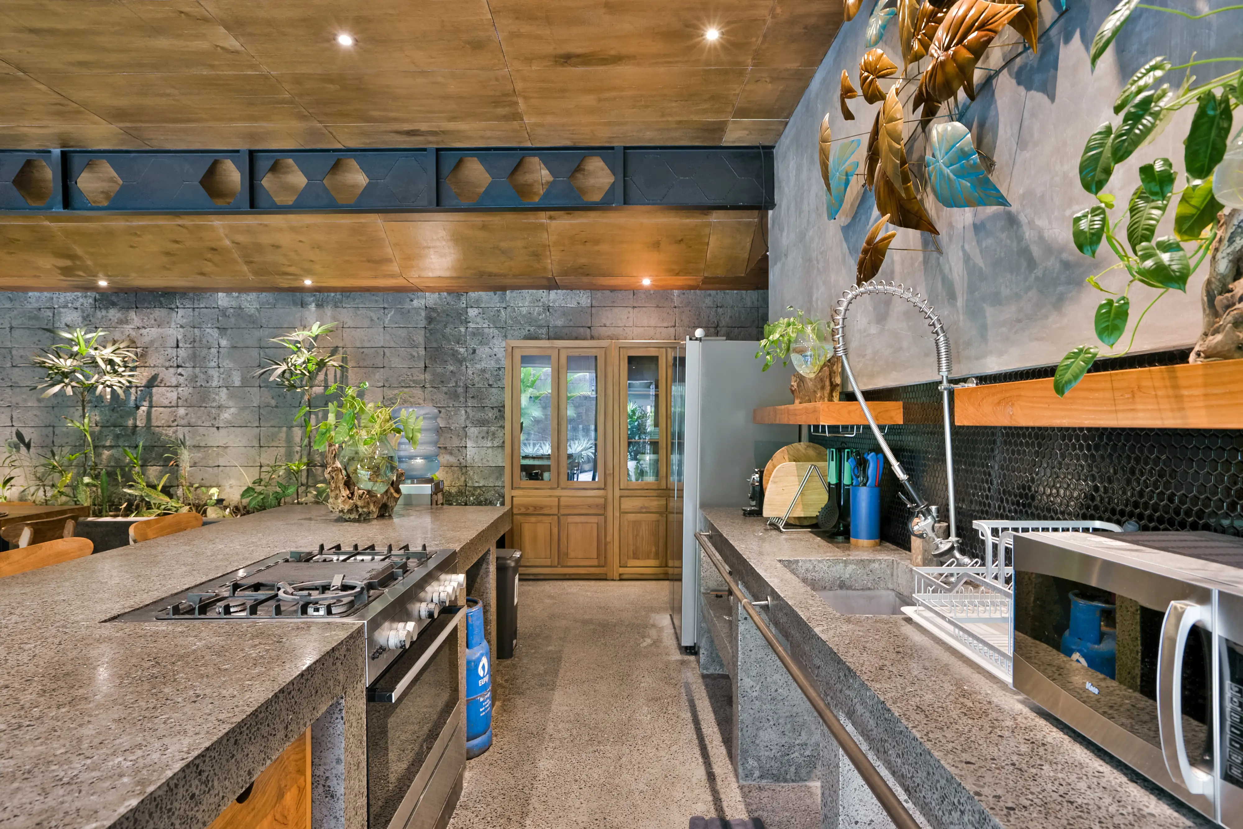 Villa 380m² in Indonesia, Canggu. Priced at 1421712$ rent photo-28
