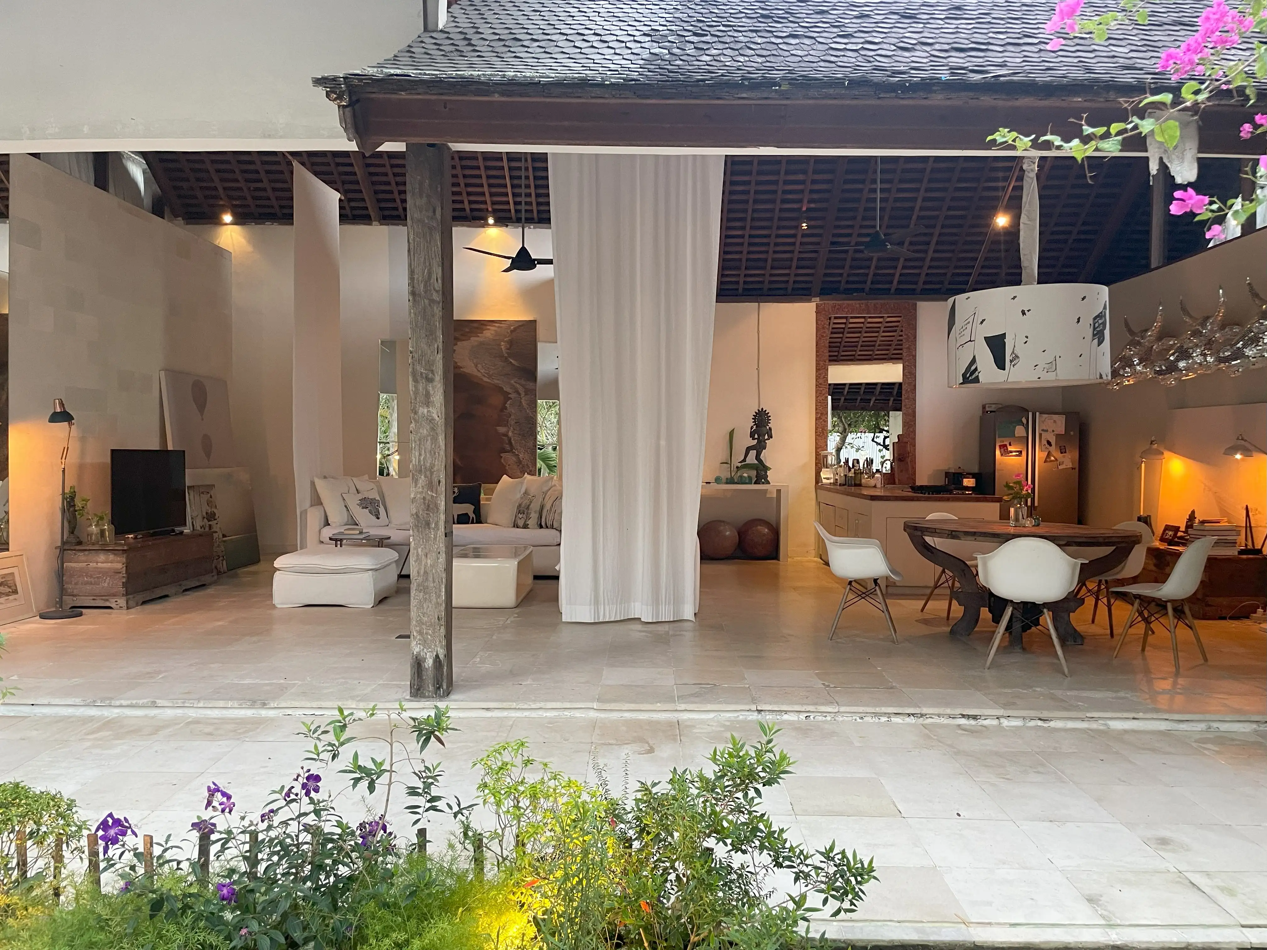 Villa 1000m² in Indonesia, Umalas. Priced at 3600000$ rent photo-19
