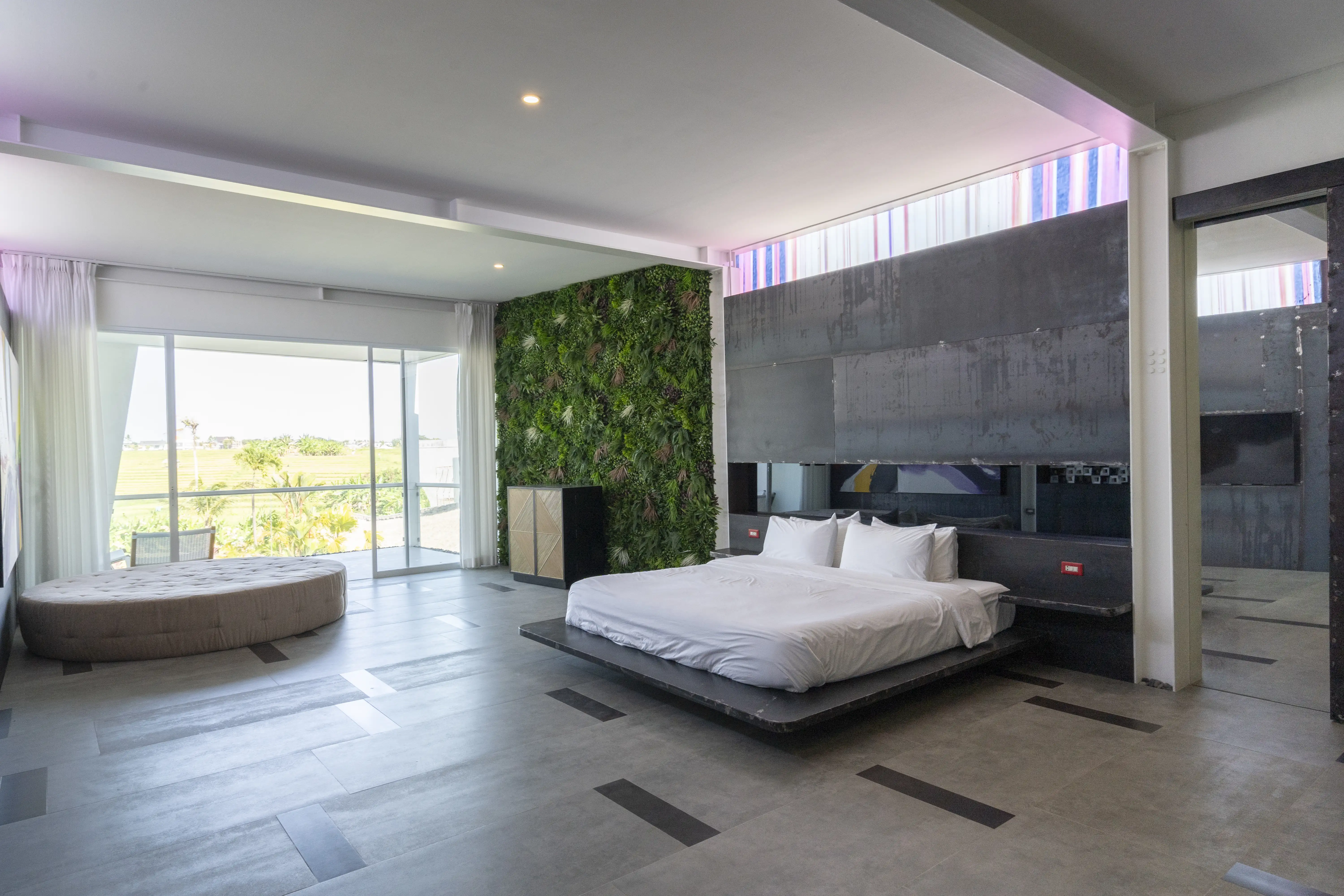 Villa 393m² in Indonesia, Canggu. Priced at 1100000$ rent photo-15