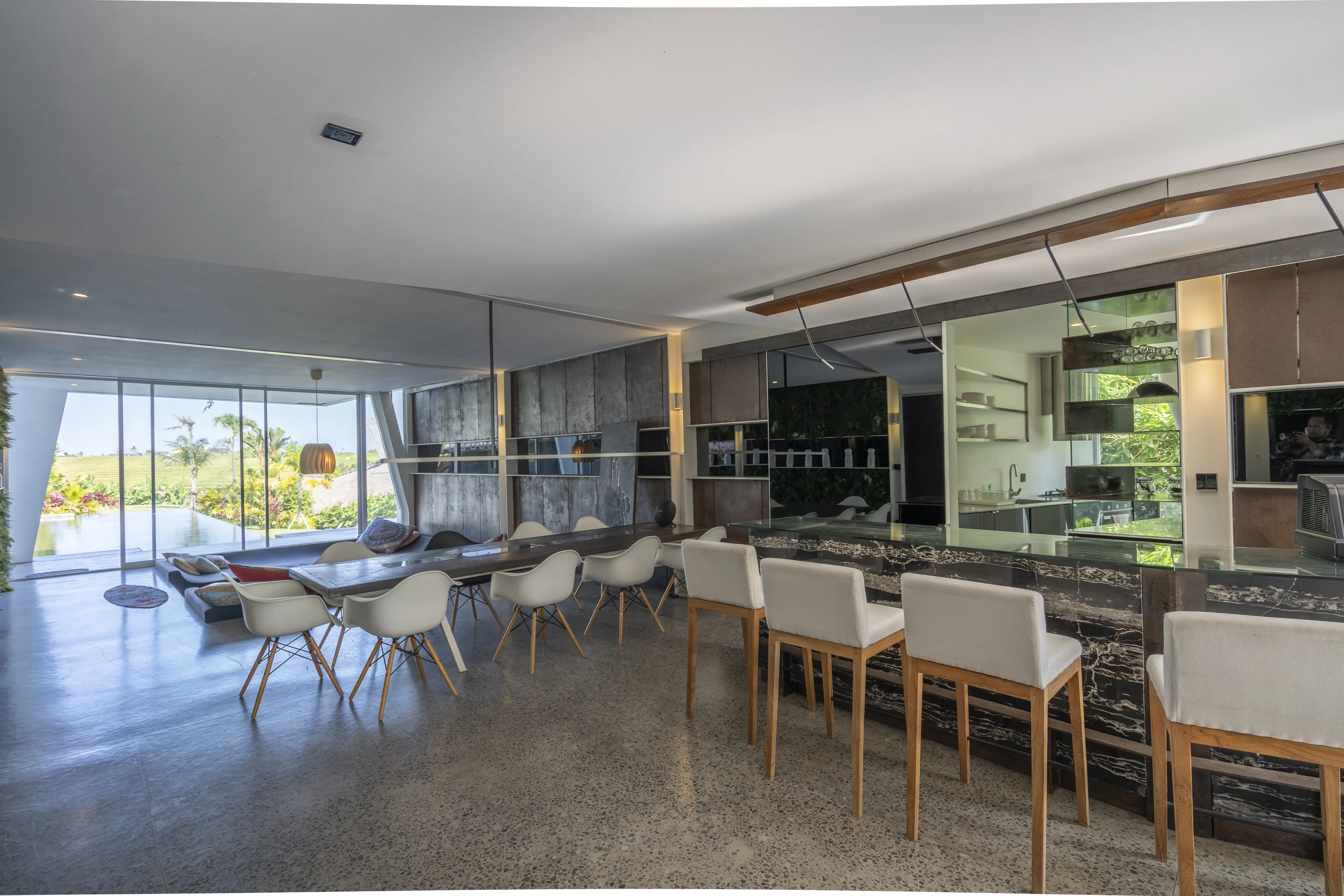 Villa 393m² in Indonesia, Canggu. Priced at 1100000$ rent photo-19