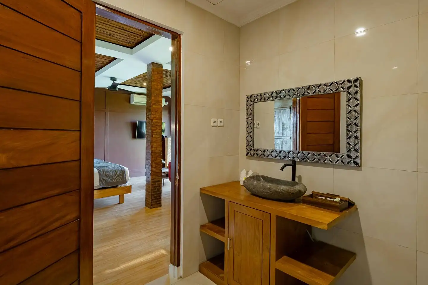 Villa 122m² in Indonesia, Ubud. Priced at 395000$ rent photo-6