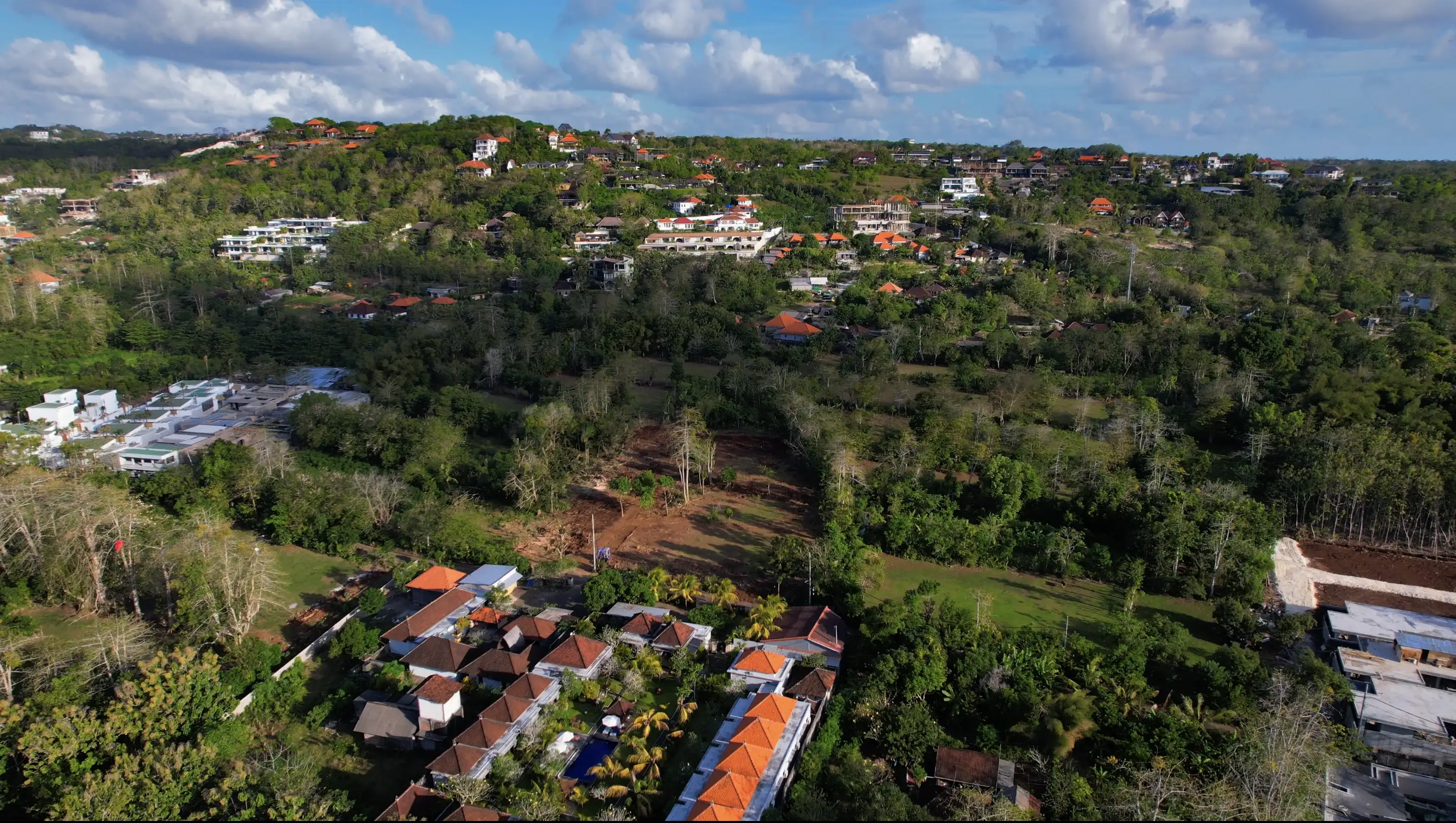 Land 0m² in Indonesia, Bukit. Priced at 2143979$ rent photo-2