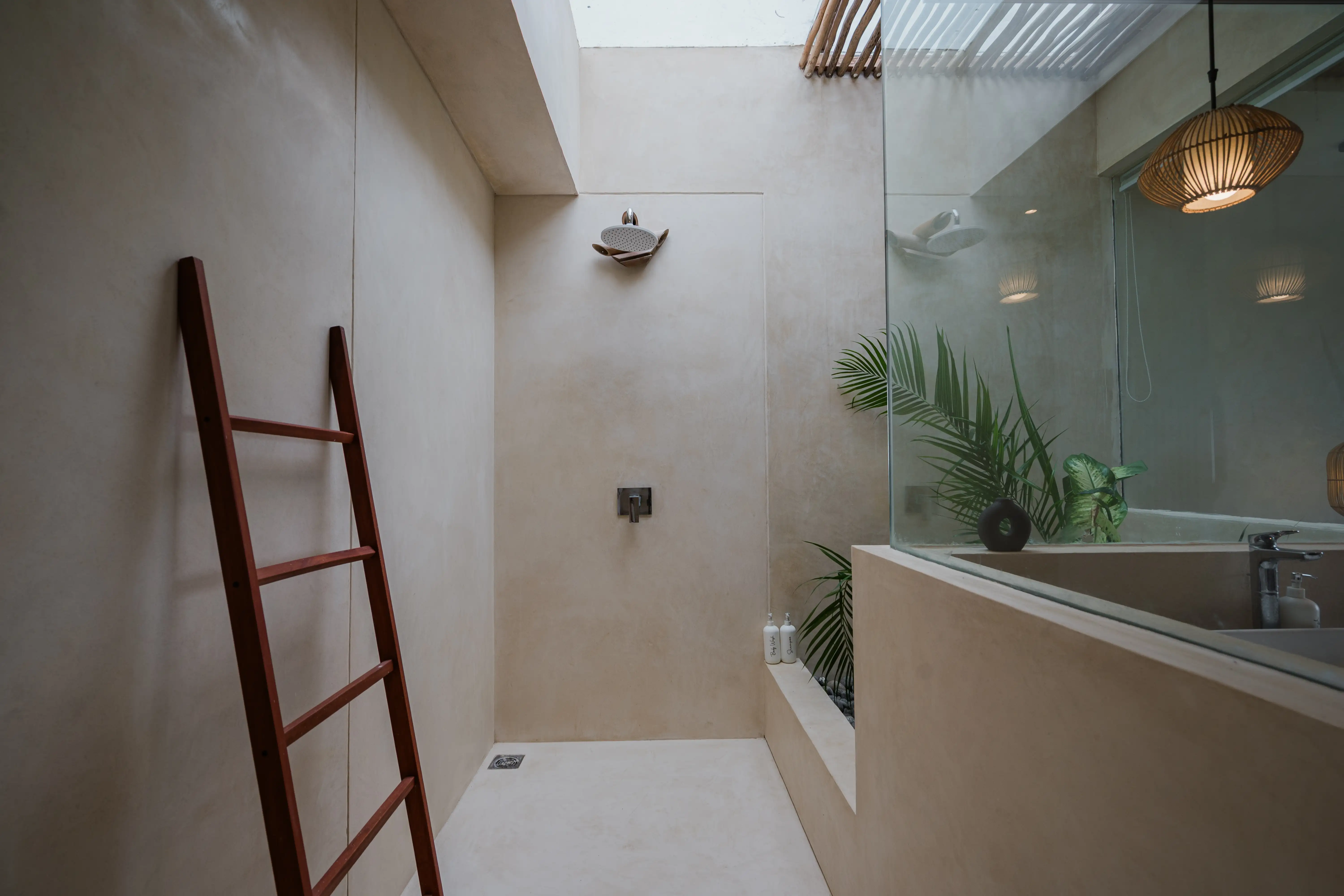 Villa 100m² in Indonesia, Canggu. Priced at 230000$ rent photo-8
