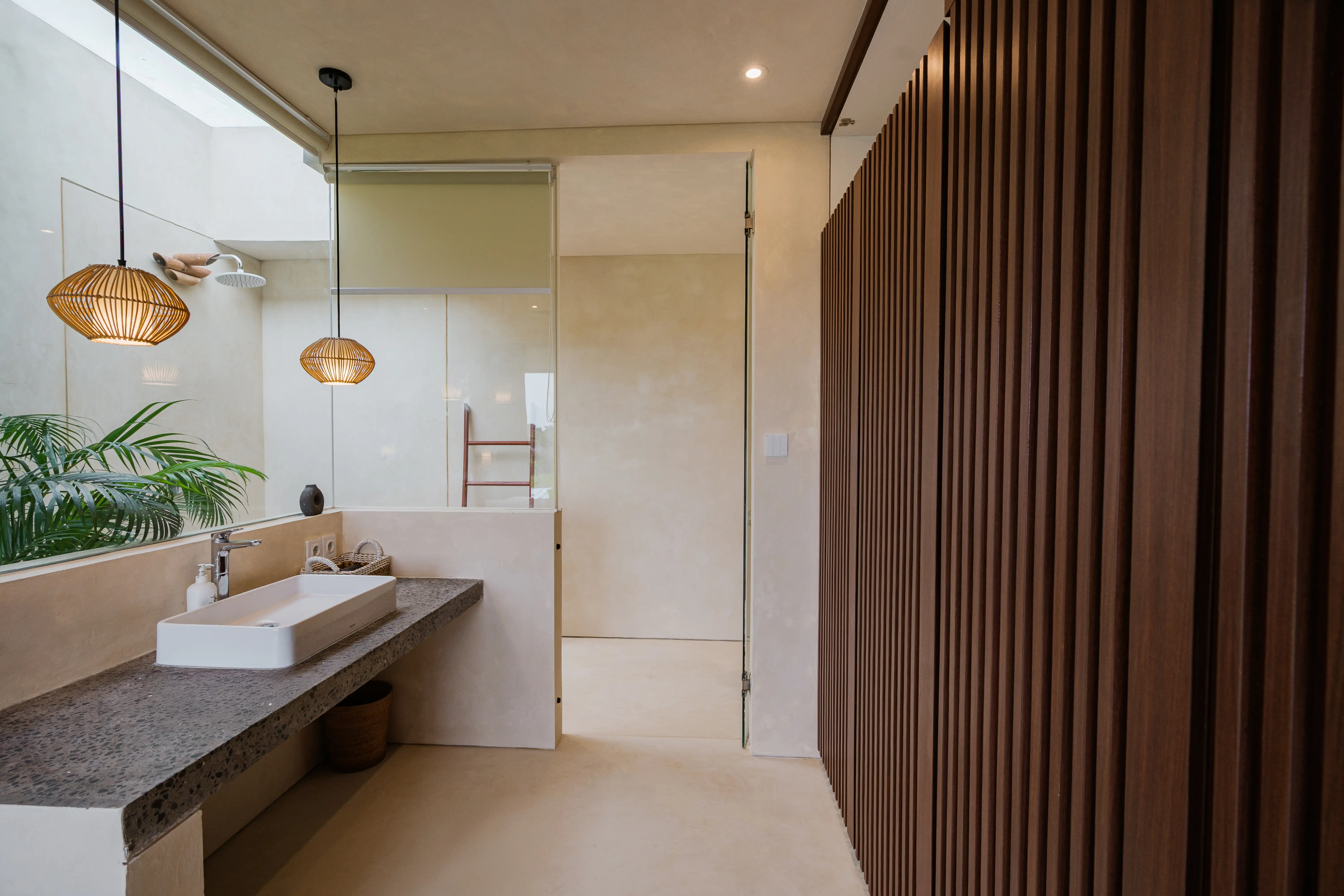 Villa 100m² in Indonesia, Canggu. Priced at 230000$ rent photo-11