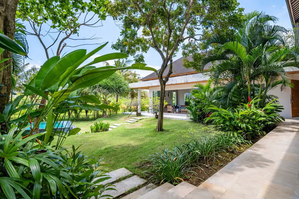 Villa 625m² in Indonesia, Canggu. Priced at 1200000$ rent photo-8