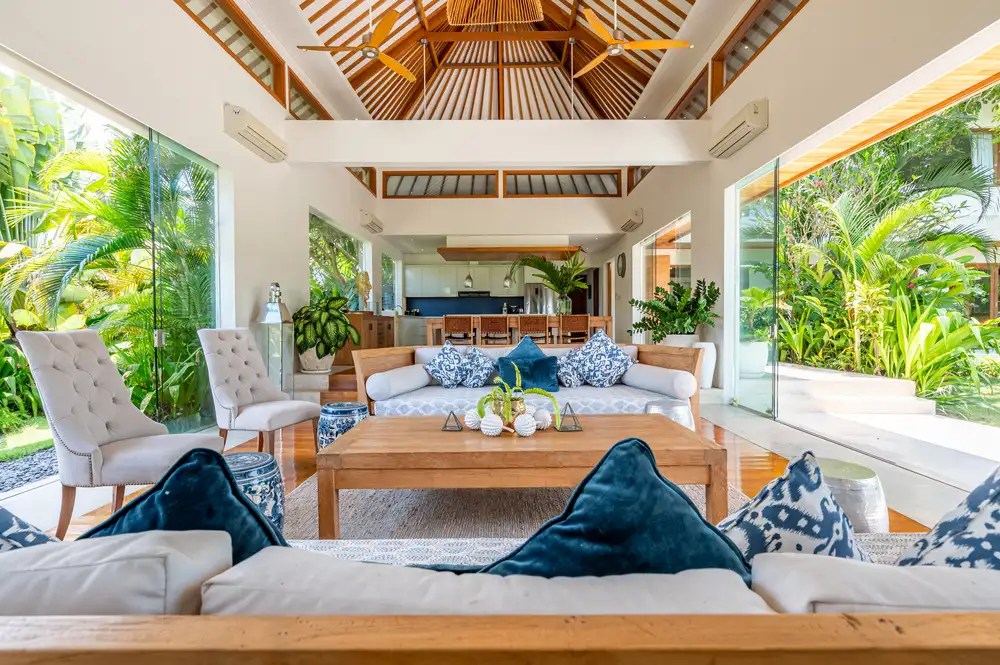 Villa 625m² in Indonesia, Canggu. Priced at 1200000$ rent photo-40