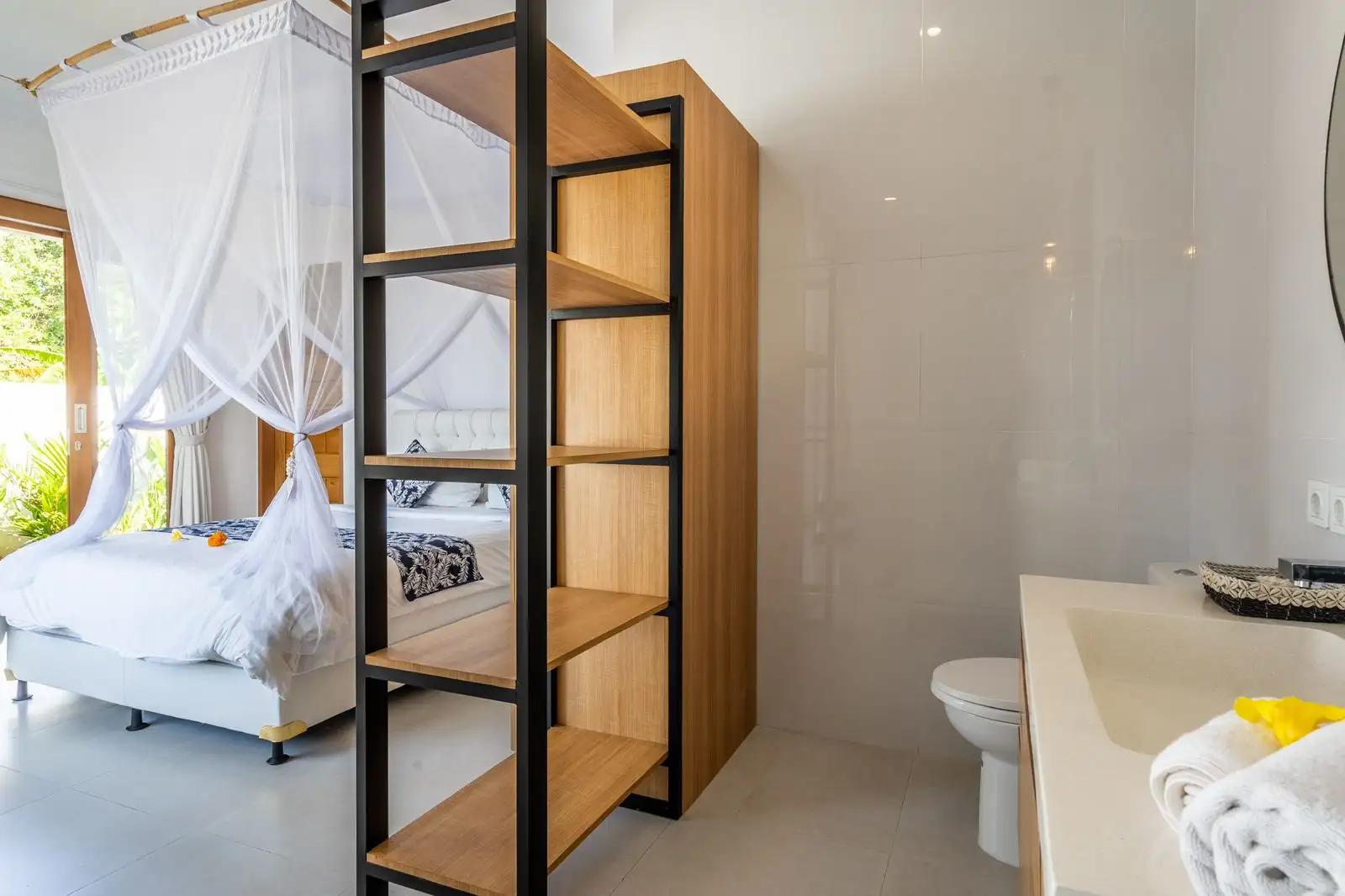 Villa 200m² in Indonesia, Canggu. Priced at 426514$ rent photo-6