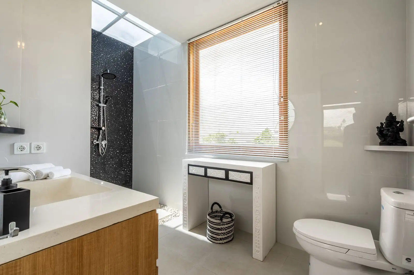 Villa 200m² in Indonesia, Canggu. Priced at 426514$ rent photo-8