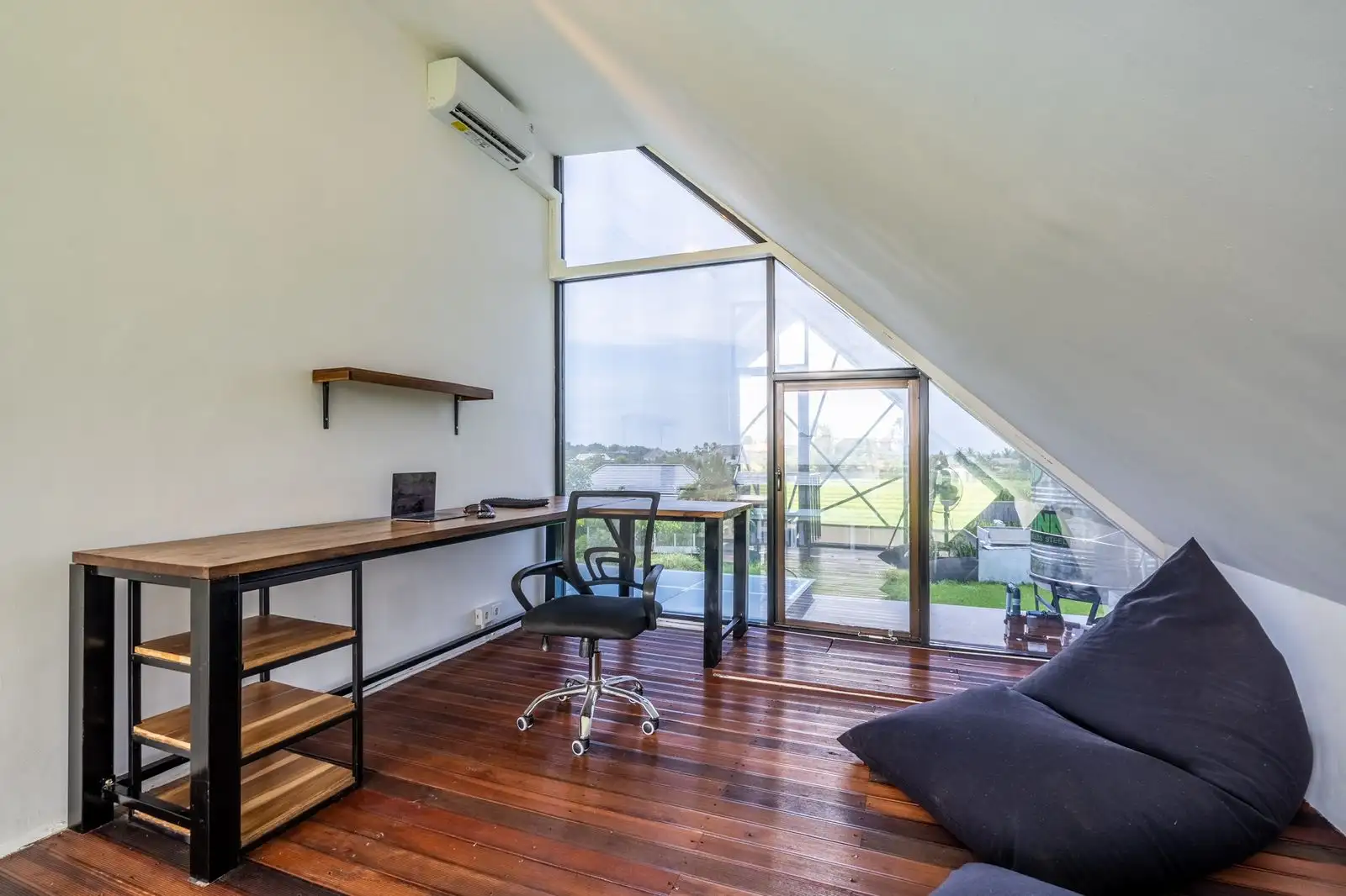 Villa 200m² in Indonesia, Canggu. Priced at 426514$ rent photo-11