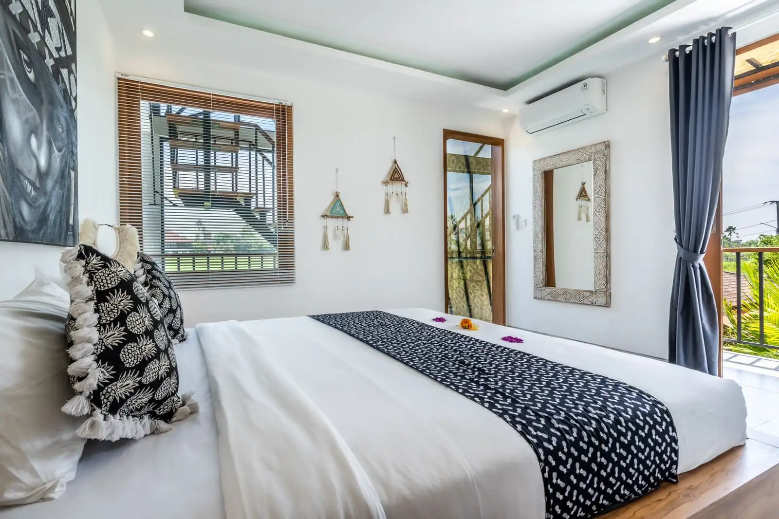 Villa 200m² in Indonesia, Canggu. Priced at 426514$ rent photo-13