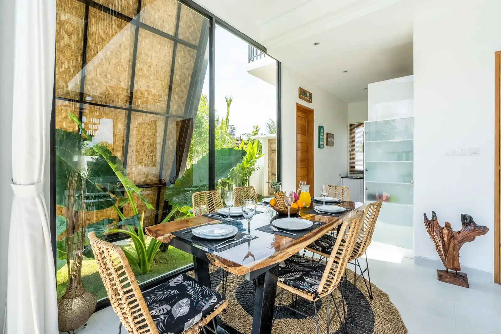 Villa 200m² in Indonesia, Canggu. Priced at 426514$ rent photo-23