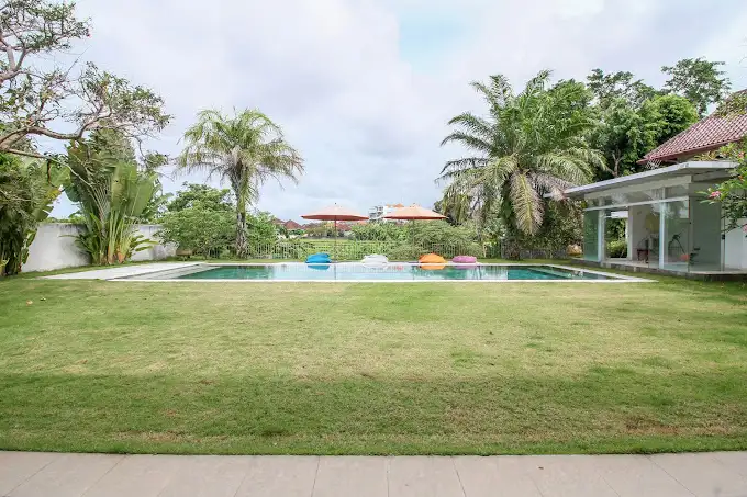 Villa 500m² in Indonesia, Umalas. Priced at 1200000$ rent photo-5
