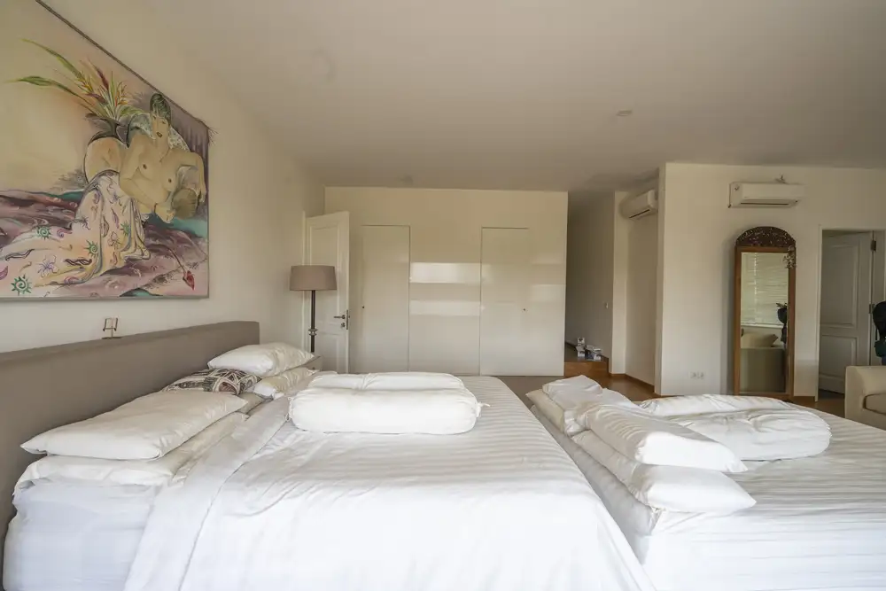 Villa 500m² in Indonesia, Umalas. Priced at 1200000$ rent photo-12