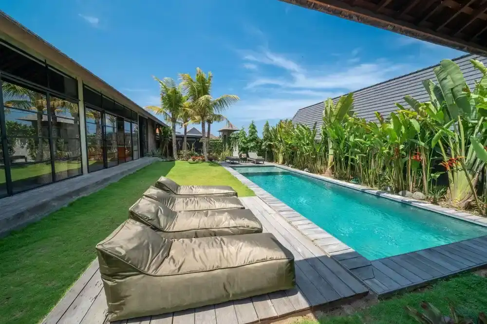 Villa 250m² in Indonesia, Canggu. Priced at 850000$ rent photo-10