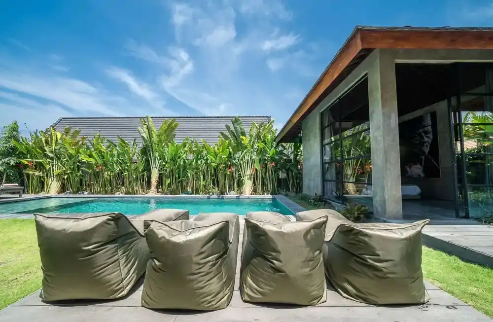 Villa 250m² in Indonesia, Canggu. Priced at 850000$ rent photo-12
