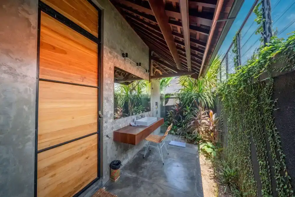 Villa 250m² in Indonesia, Canggu. Priced at 850000$ rent photo-24