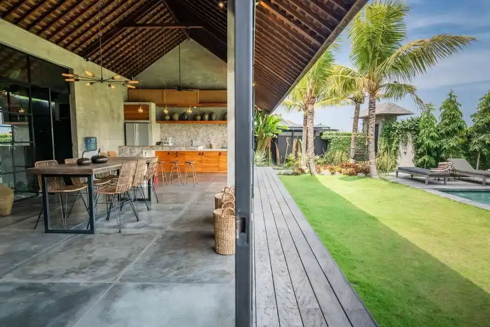 Villa 250m² in Indonesia, Canggu. Priced at 850000$ rent photo-42