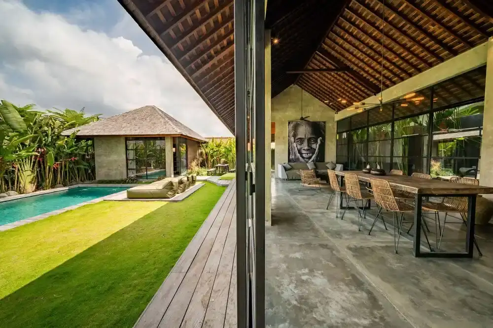 Villa 250m² in Indonesia, Canggu. Priced at 850000$ rent photo-43