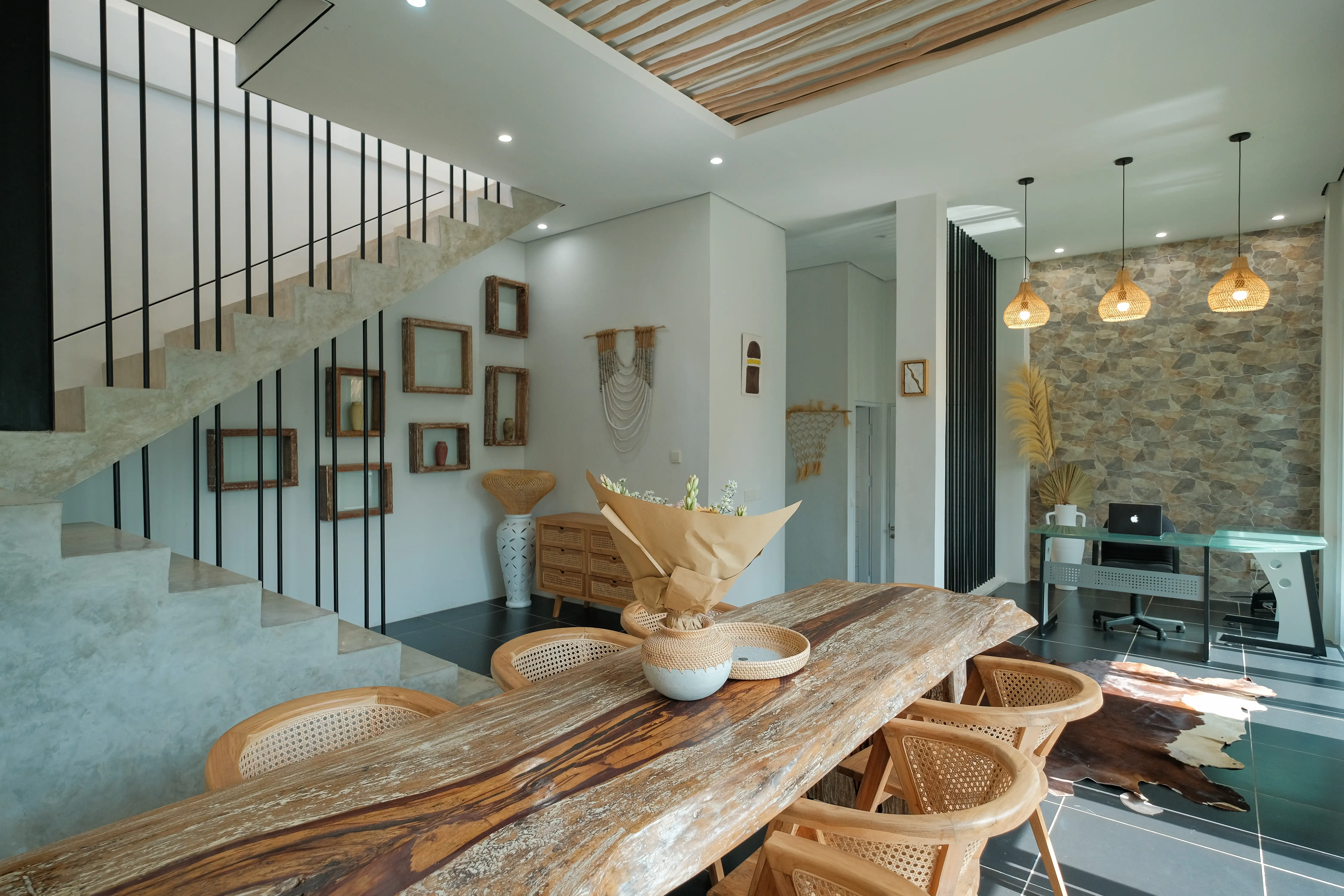 Villa 204m² in Indonesia, Canggu. Priced at 135000$ rent photo-23