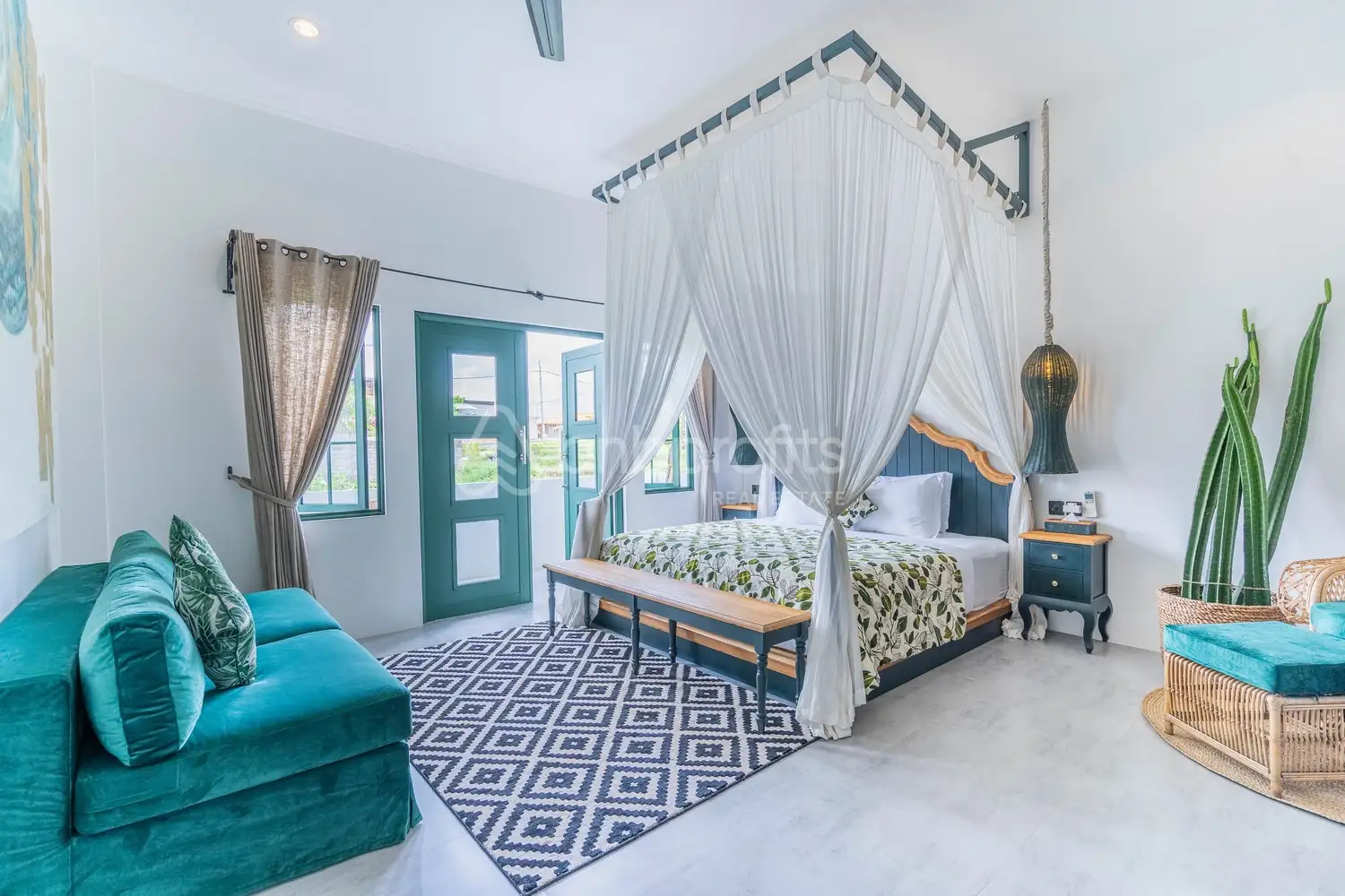 Villa 307m² in Indonesia, Canggu. Priced at 690000$ rent photo-11