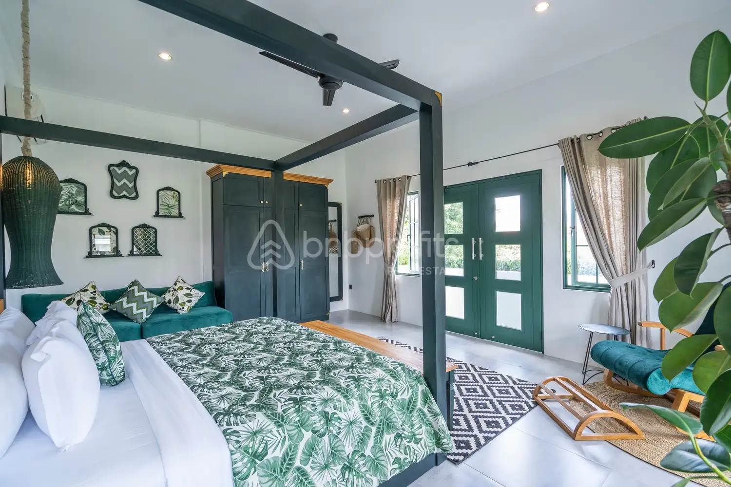 Villa 307m² in Indonesia, Canggu. Priced at 690000$ rent photo-15