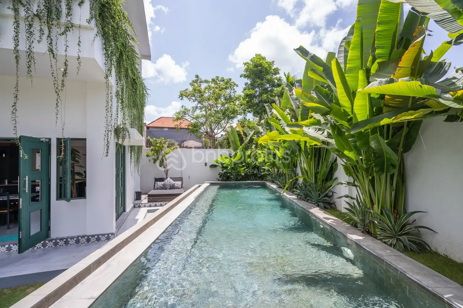 Villa 307m² in Indonesia, Canggu. Priced at 690000$ rent photo-26