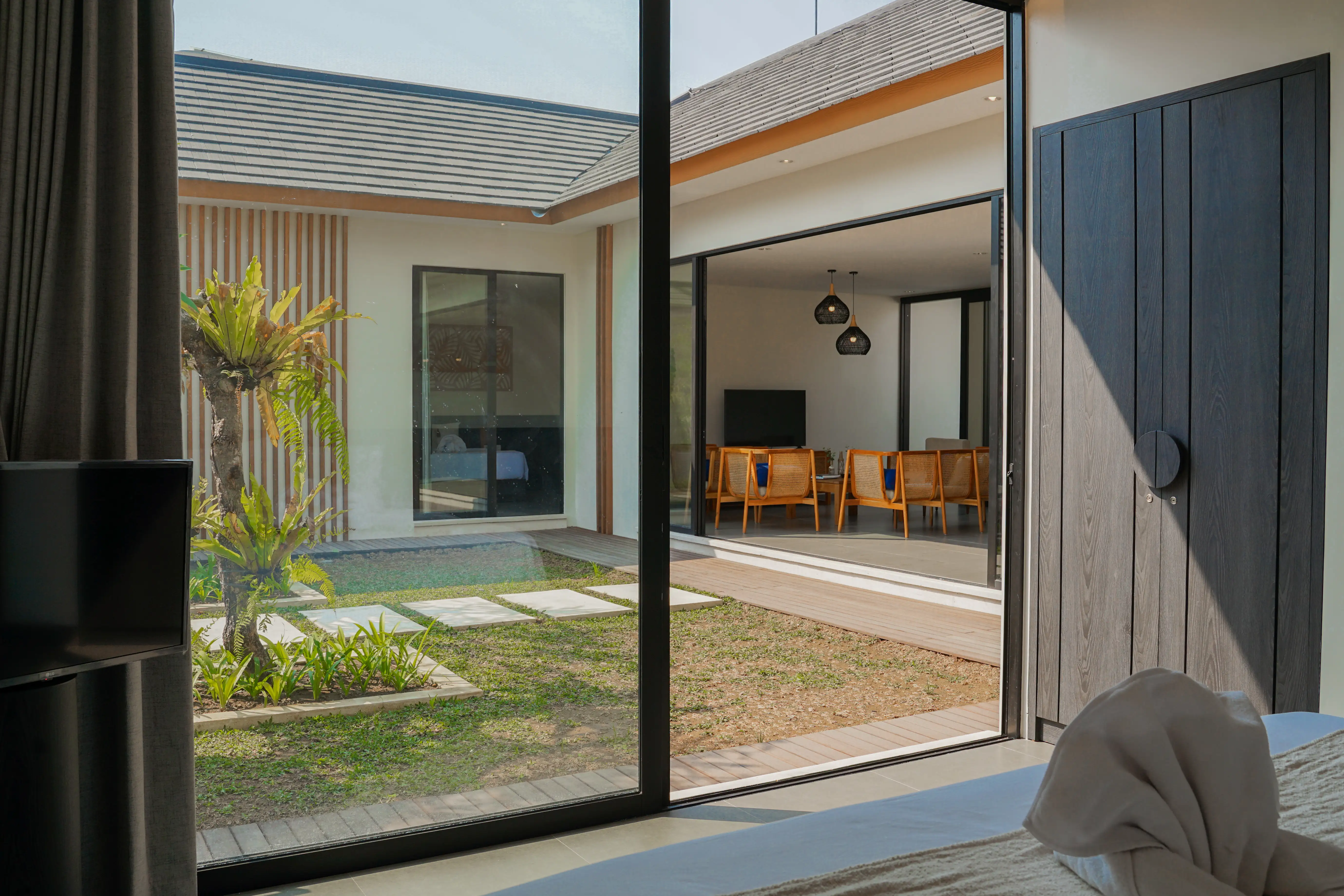 Villa 186m² in Indonesia, Canggu. Priced at 361890$ rent photo-5