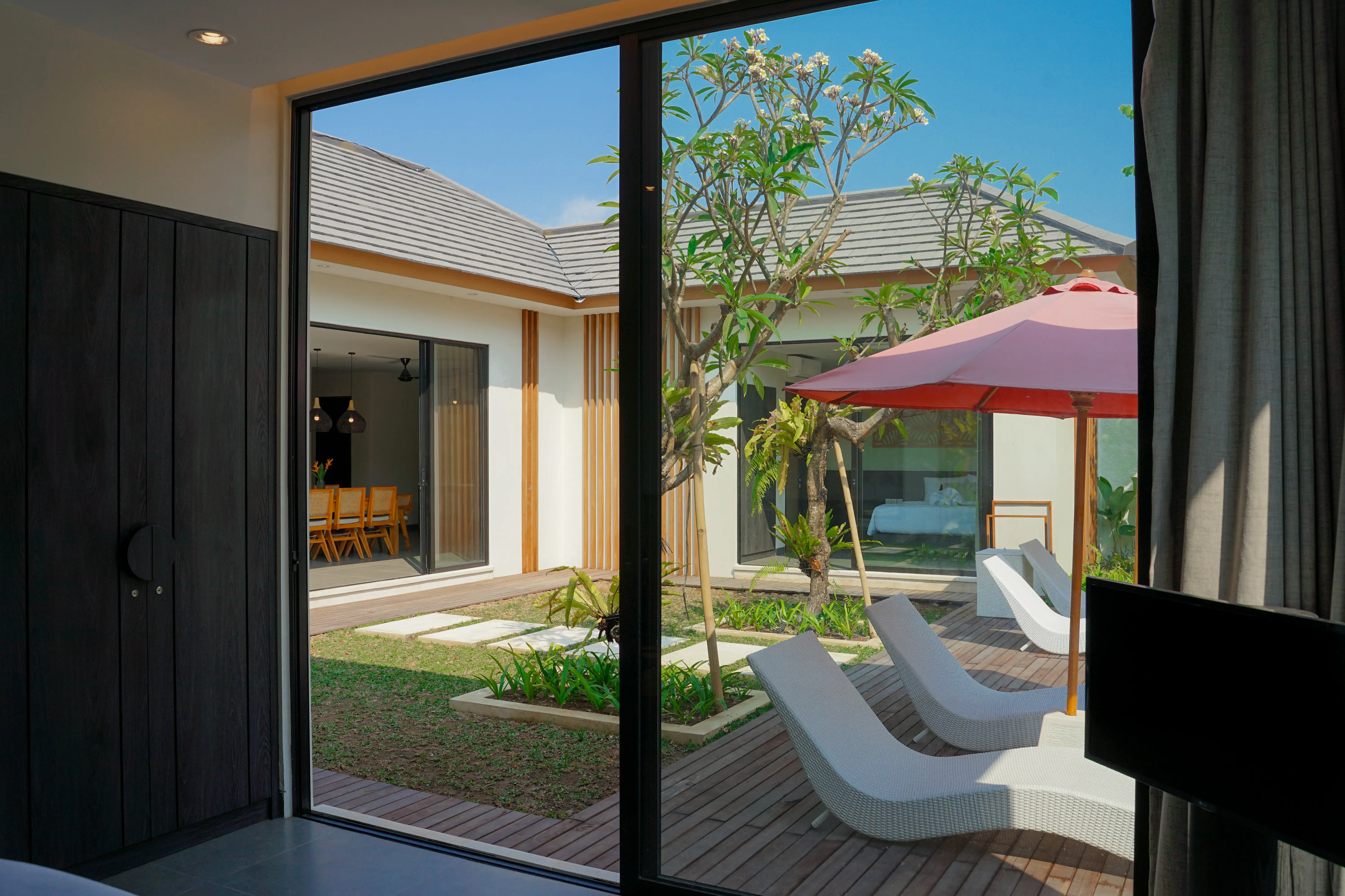 Villa 186m² in Indonesia, Canggu. Priced at 361890$ rent photo-7