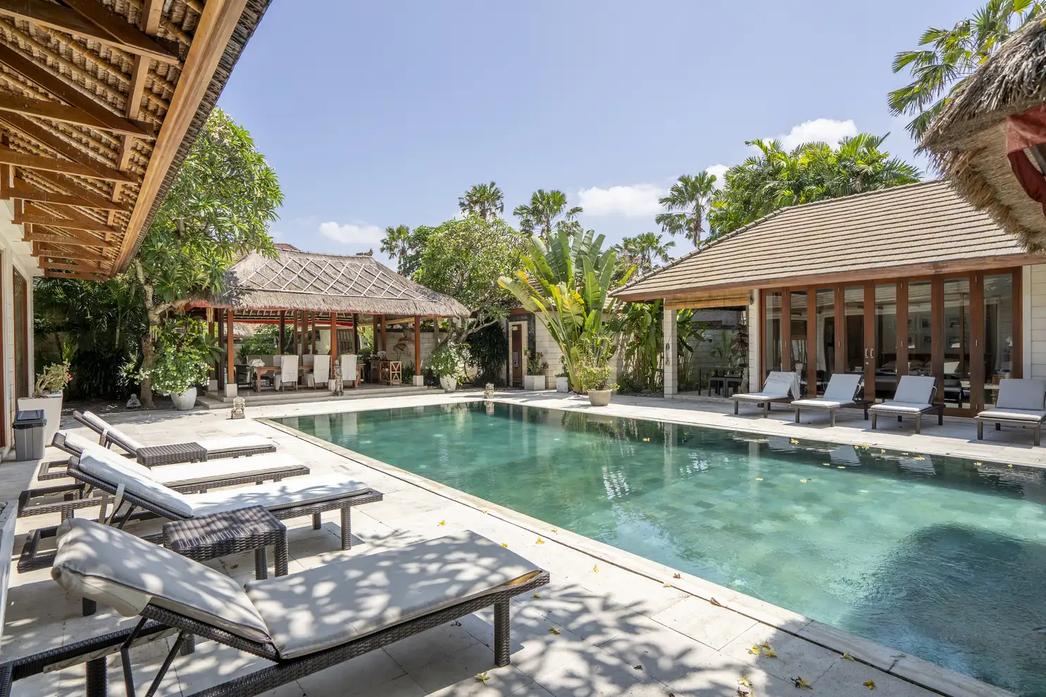 Villa 459m² in Indonesia, Seminyak. Priced at 1300000$ rent photo-21